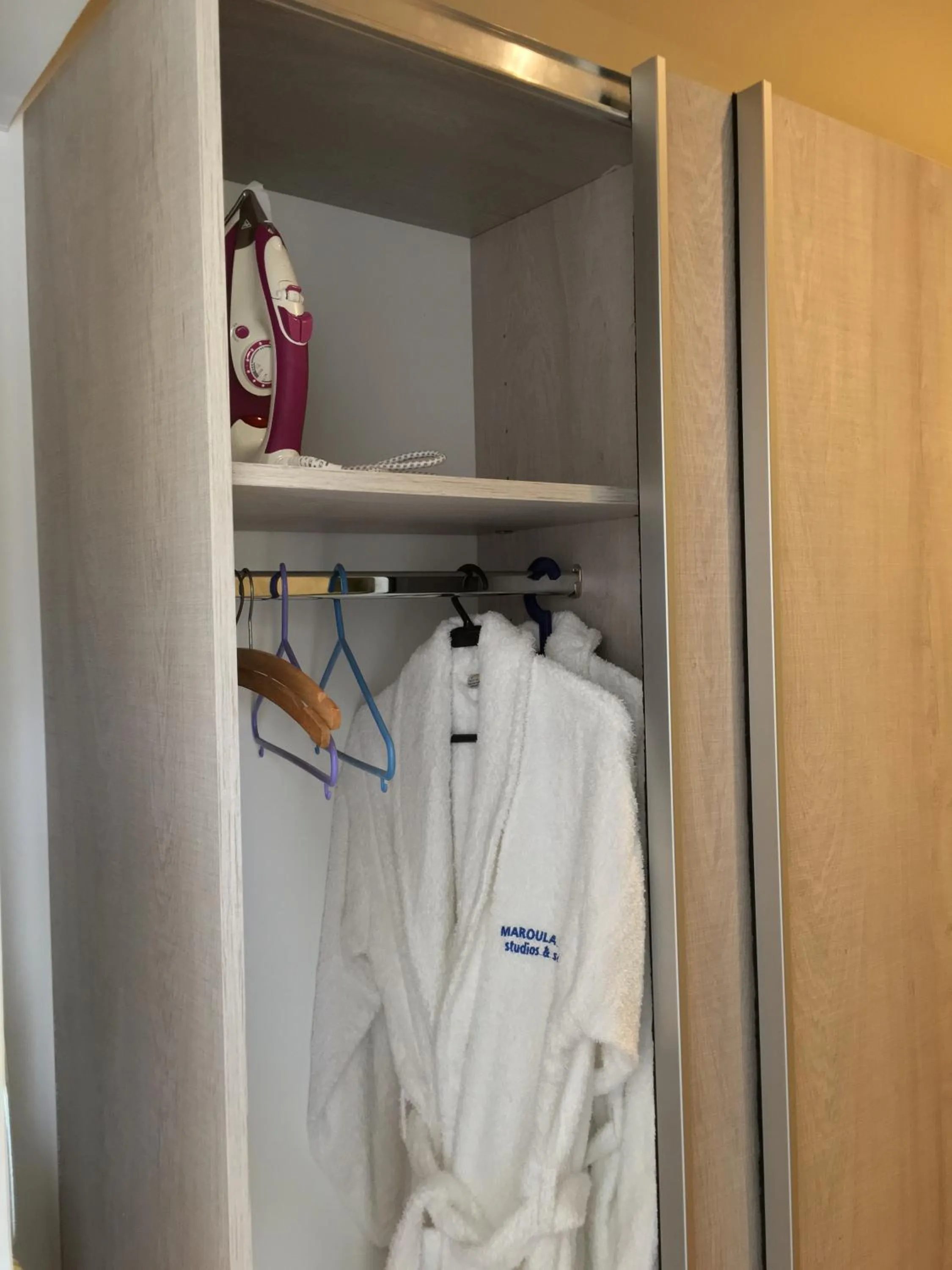 Area and facilities in Casa Blue Sarantis