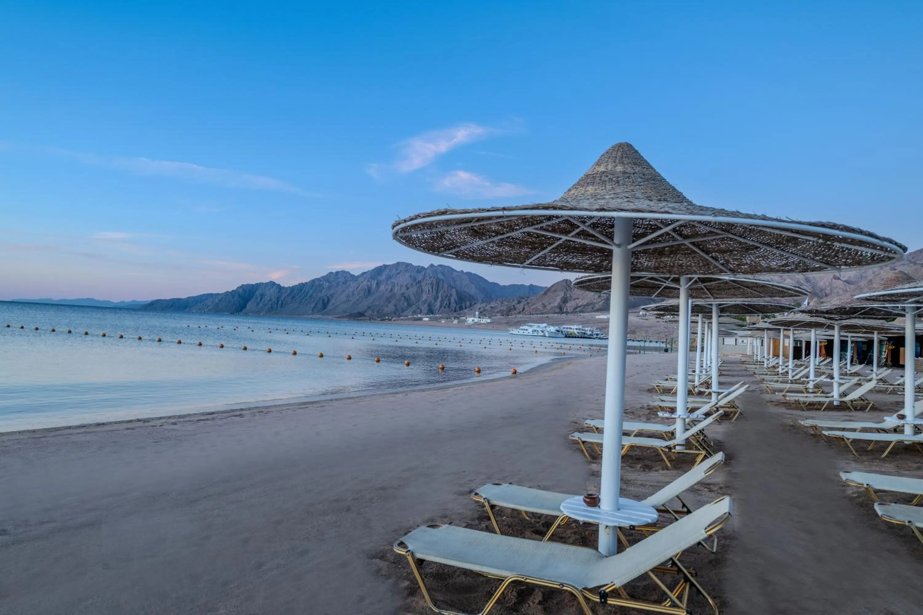 Mountain view in JAZ Dahabeya