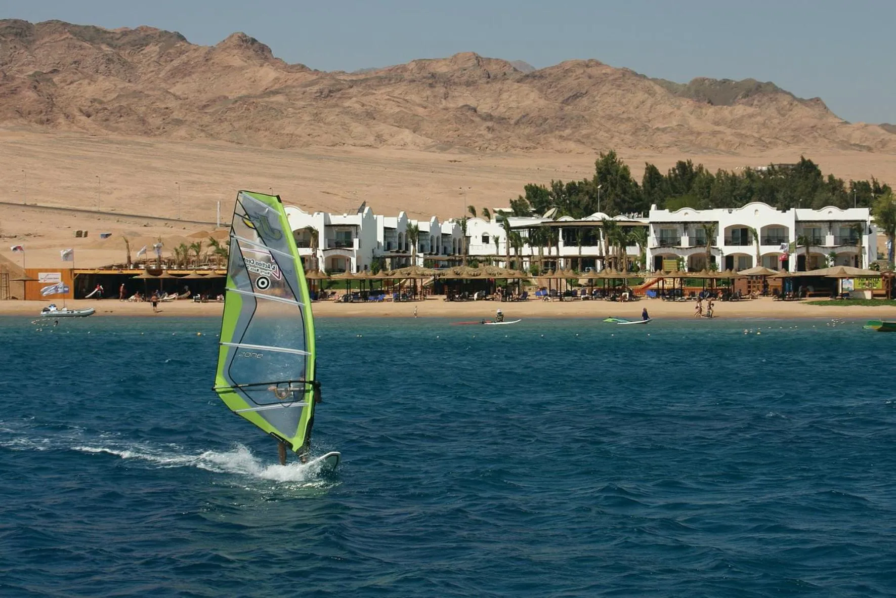 Windsurfing in JAZ Dahabeya