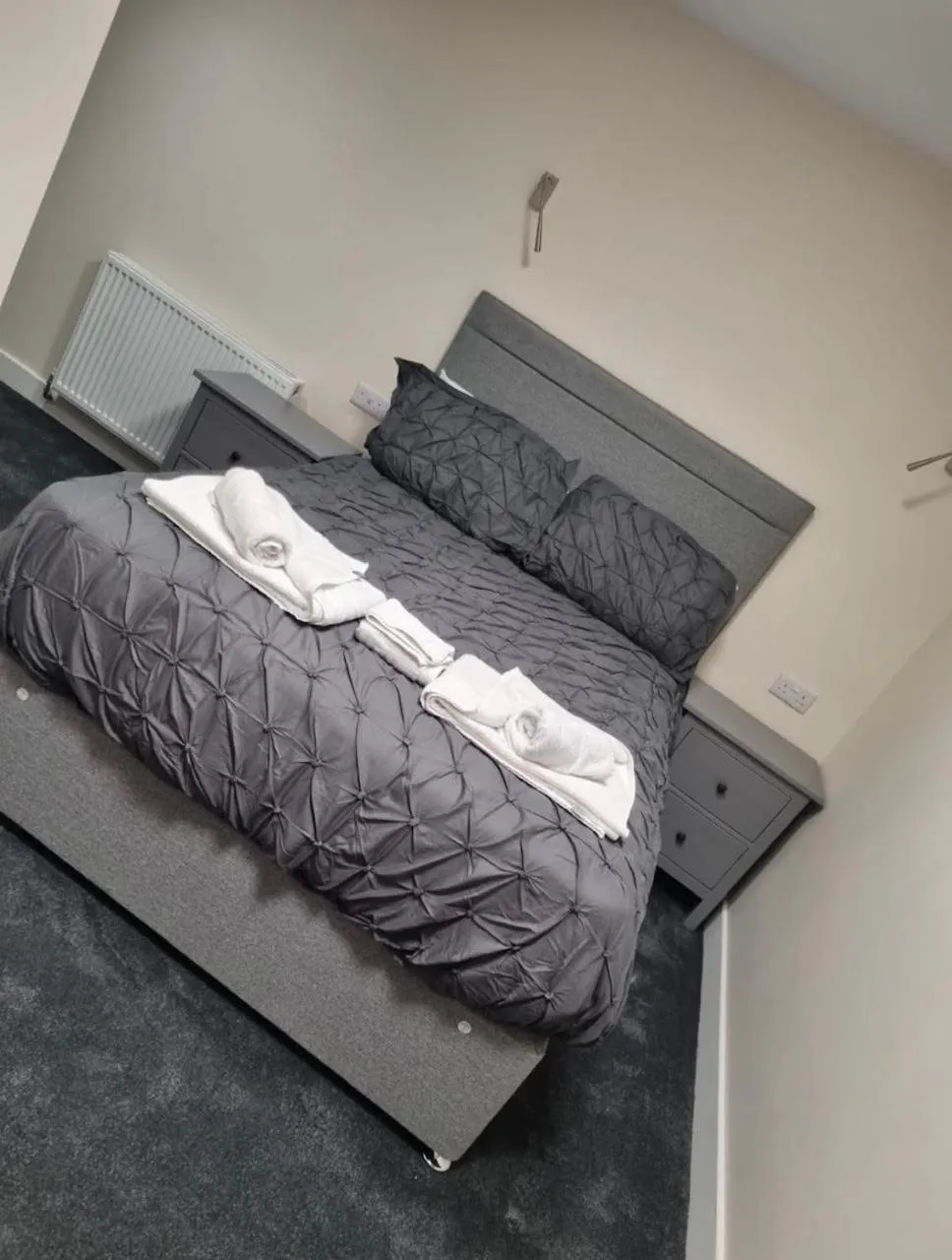 Bed in Burnett Arms Hotel