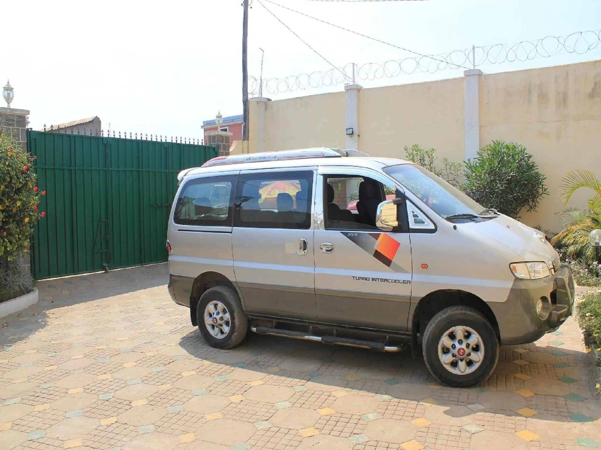 Activities in K.méléon-Hôtel