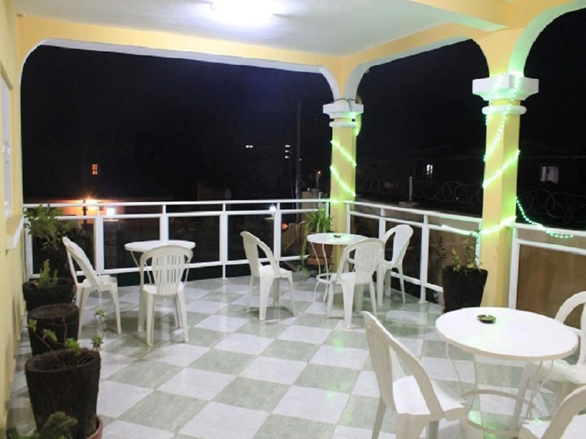 Balcony/Terrace in K.méléon-Hôtel