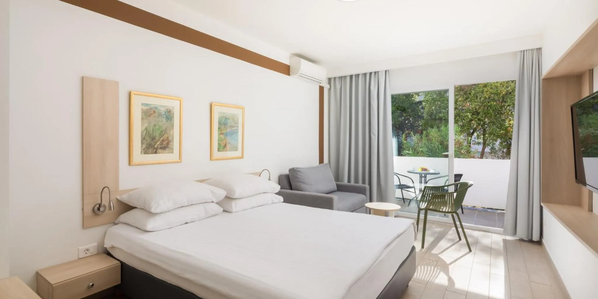 Bedroom, Bed in Bellevue Maradiso Casa by Aminess