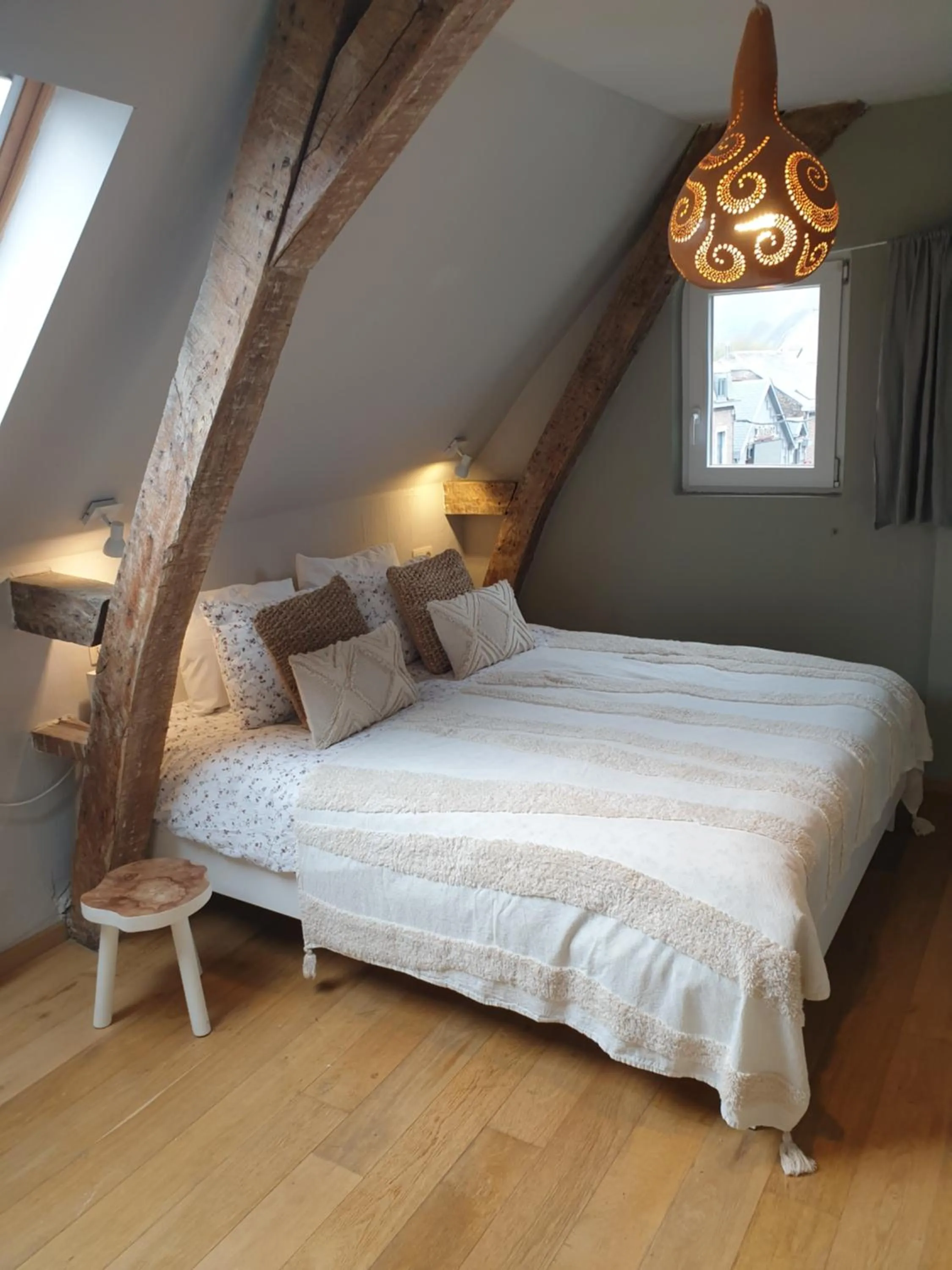 Bed in Escale Chambre d'hôtes Au coeur du vieux Profondeville entre Namur et Dinant