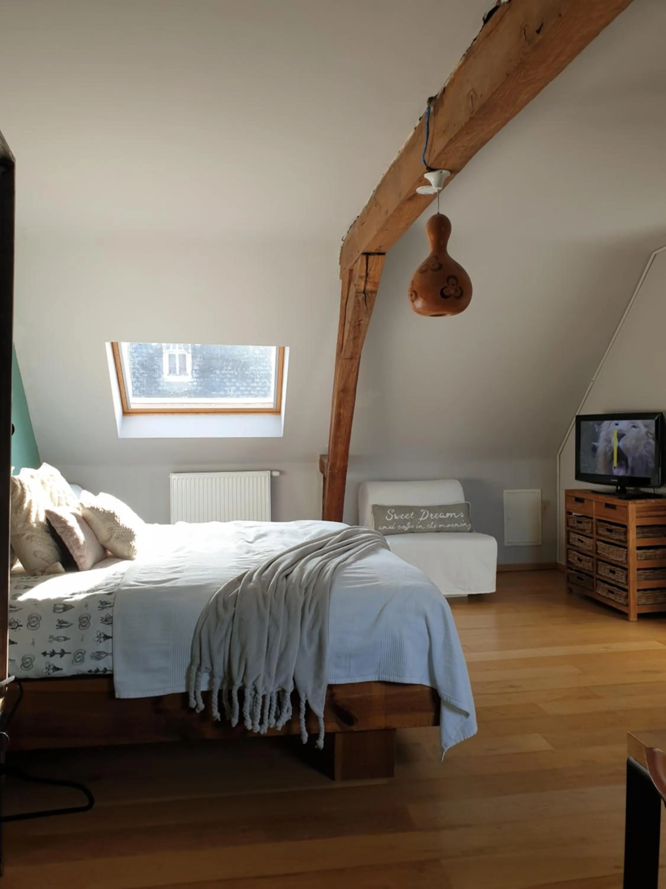 Bed in Escale Chambre d'hôtes Au coeur du vieux Profondeville entre Namur et Dinant