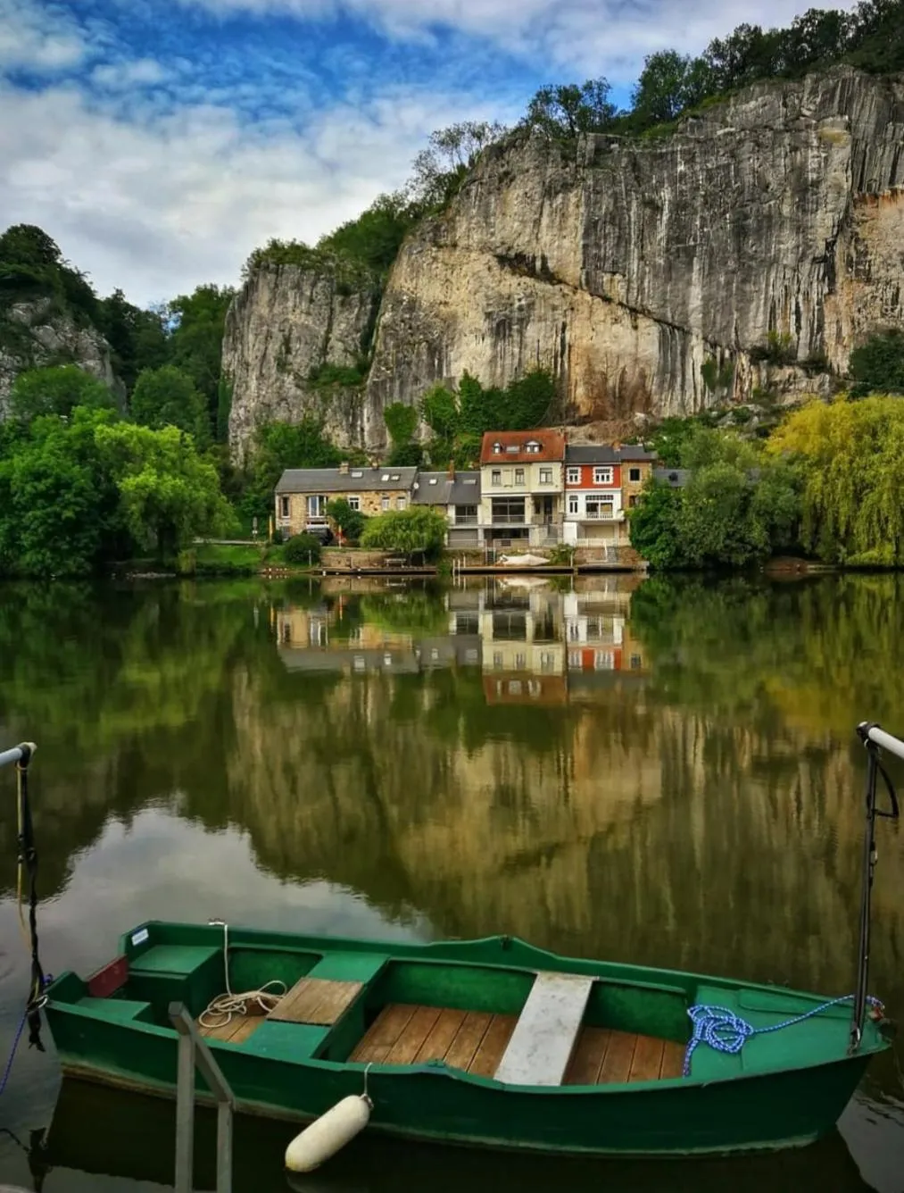 Escale Chambre d'hôtes Au coeur du vieux Profondeville entre Namur et Dinant