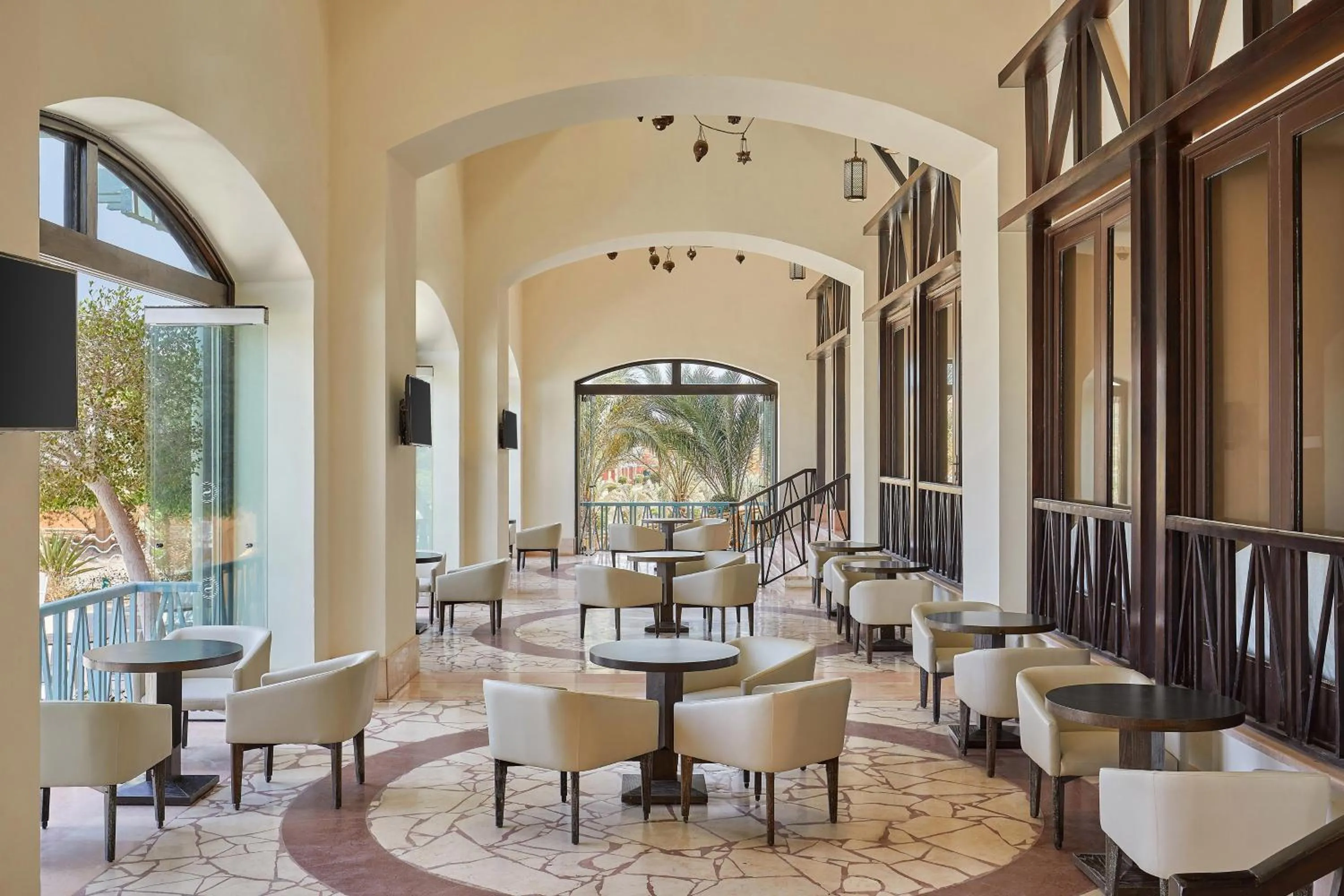 Lounge or bar in Sheraton Miramar Resort El Gouna