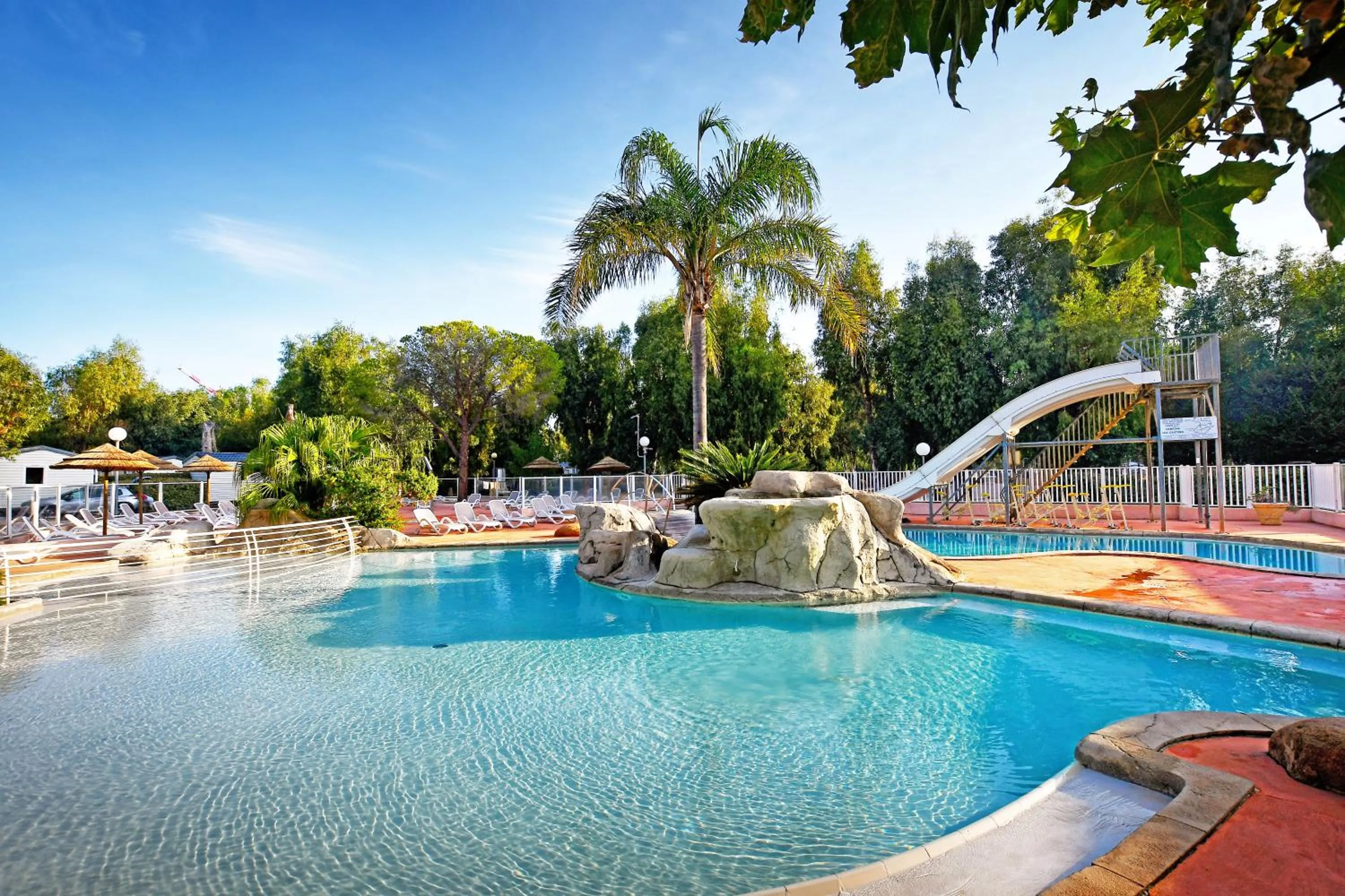 Swimming pool in Camping International