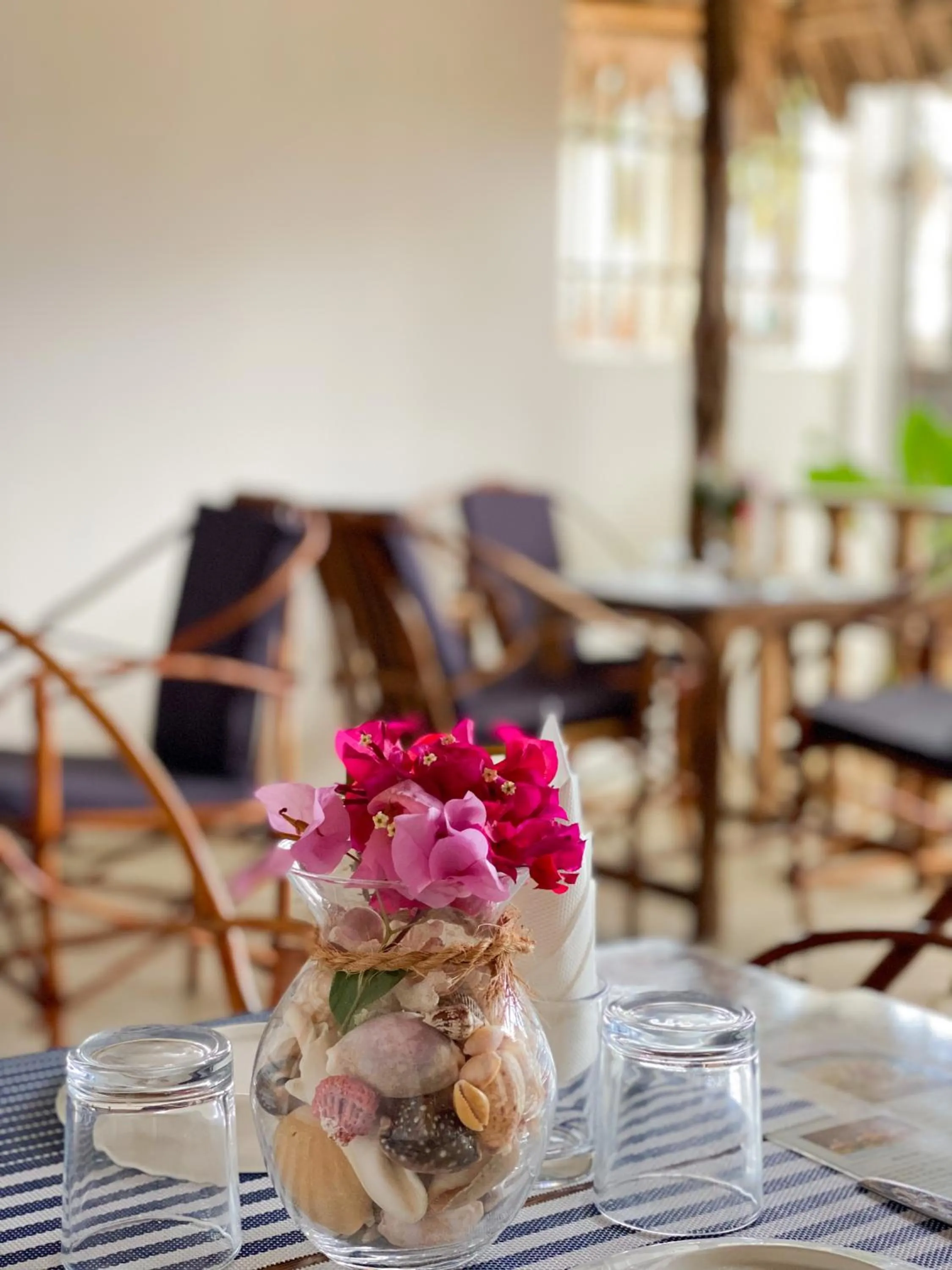 Restaurant/places to eat in Lighthouse Guesthouse