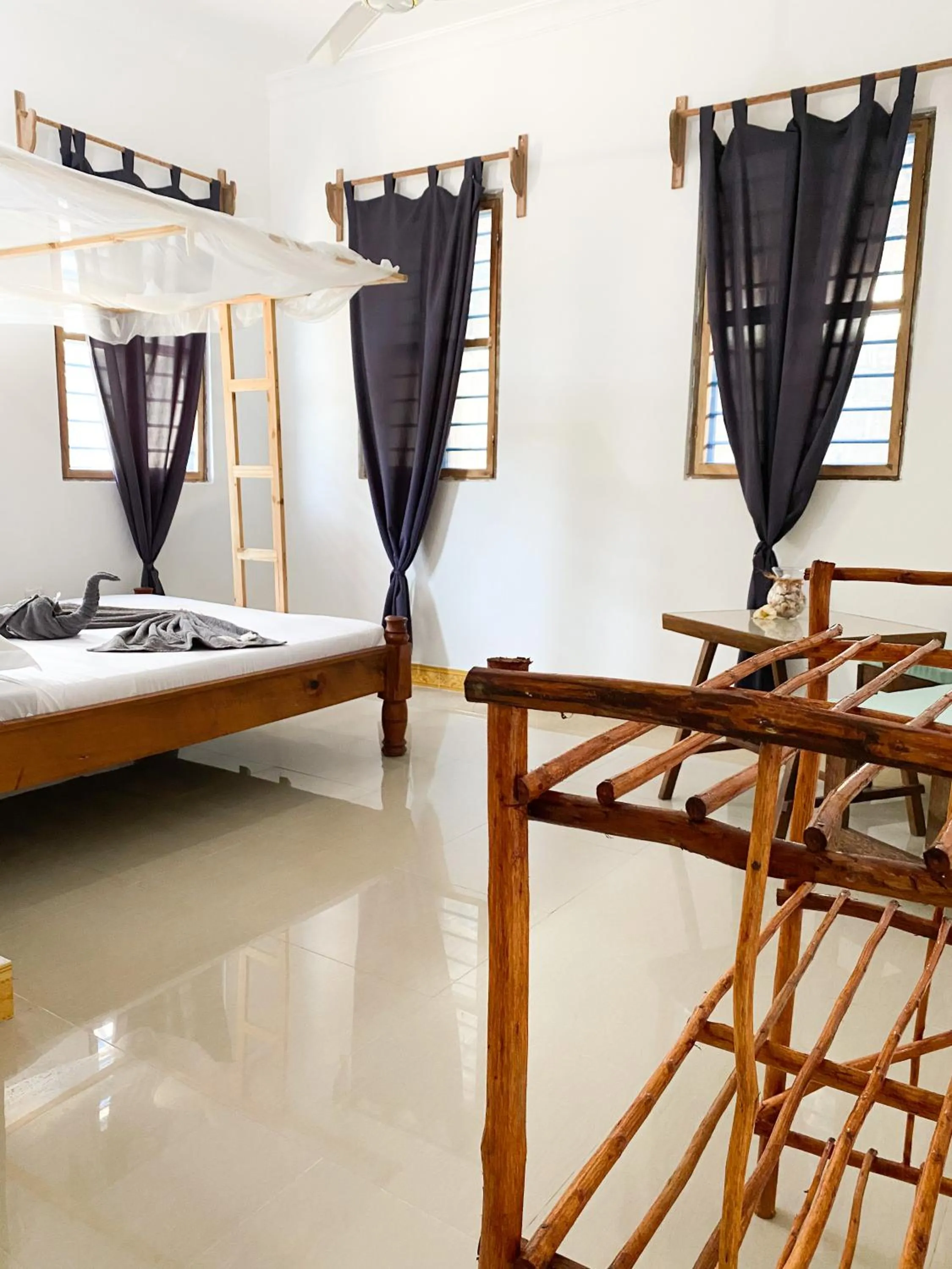 Photo of the whole room, Bed in Lighthouse Guesthouse