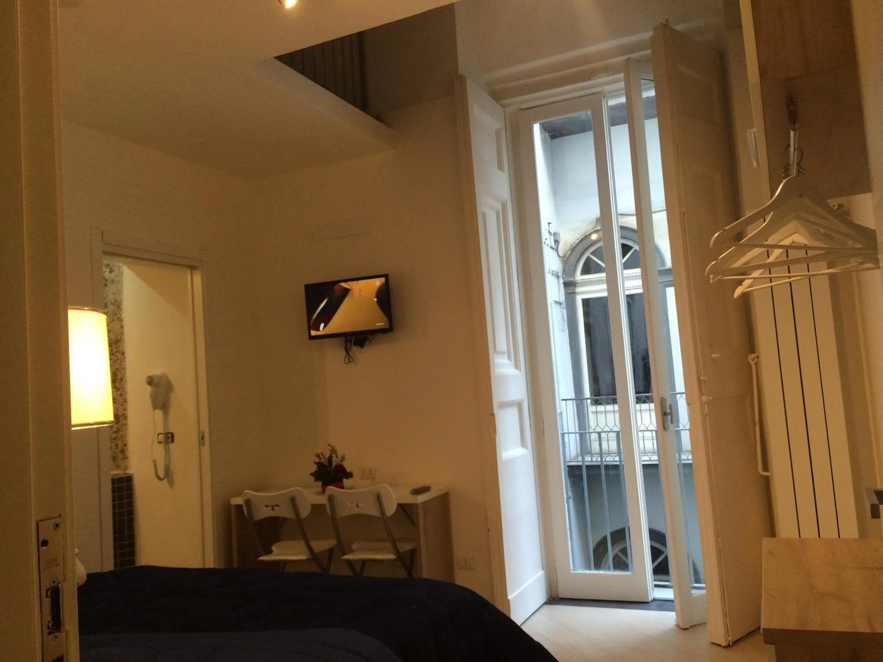 Bathroom in Base Napoli Mergellina