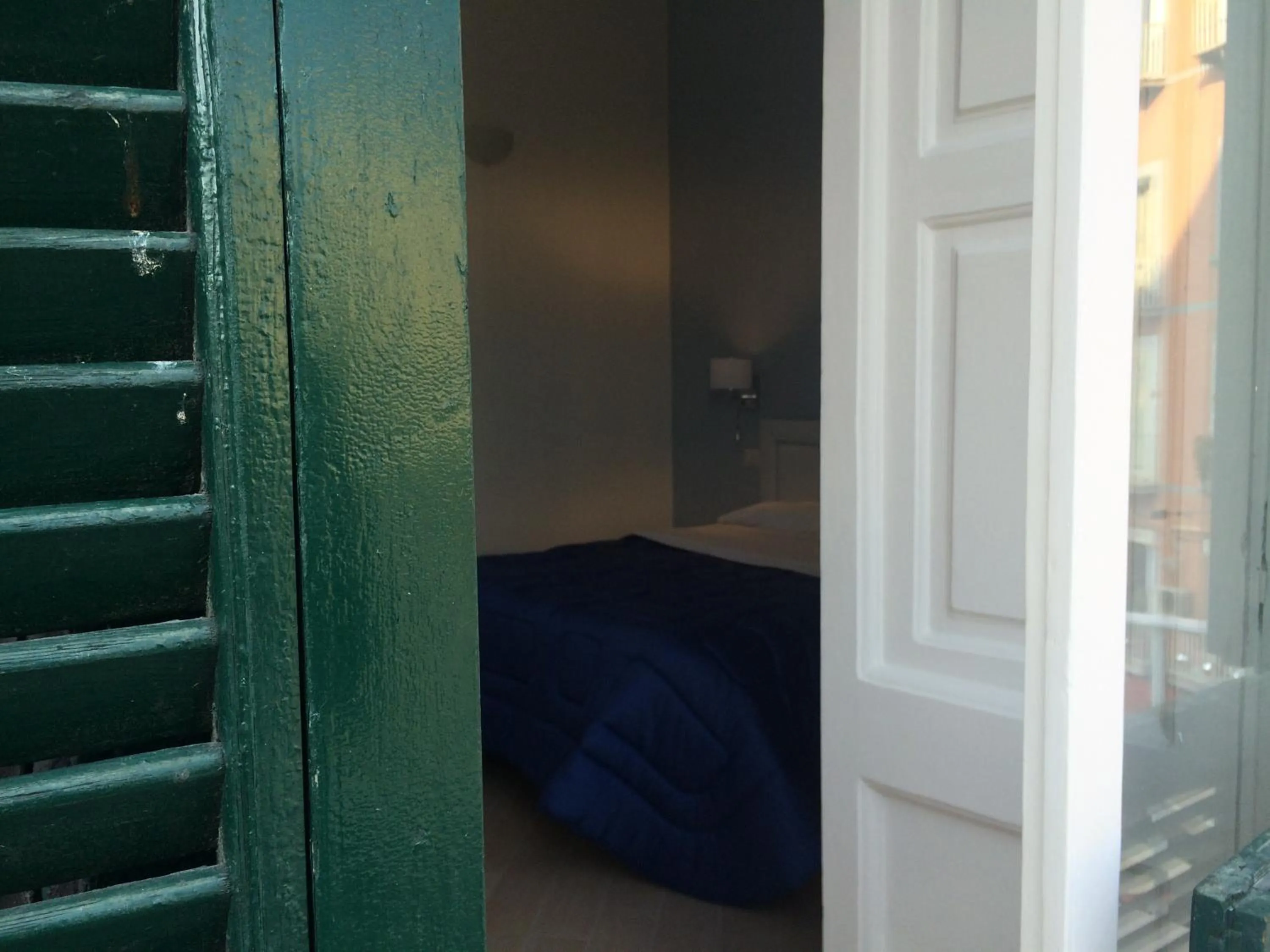 Balcony/Terrace, Bed in Base Napoli Mergellina