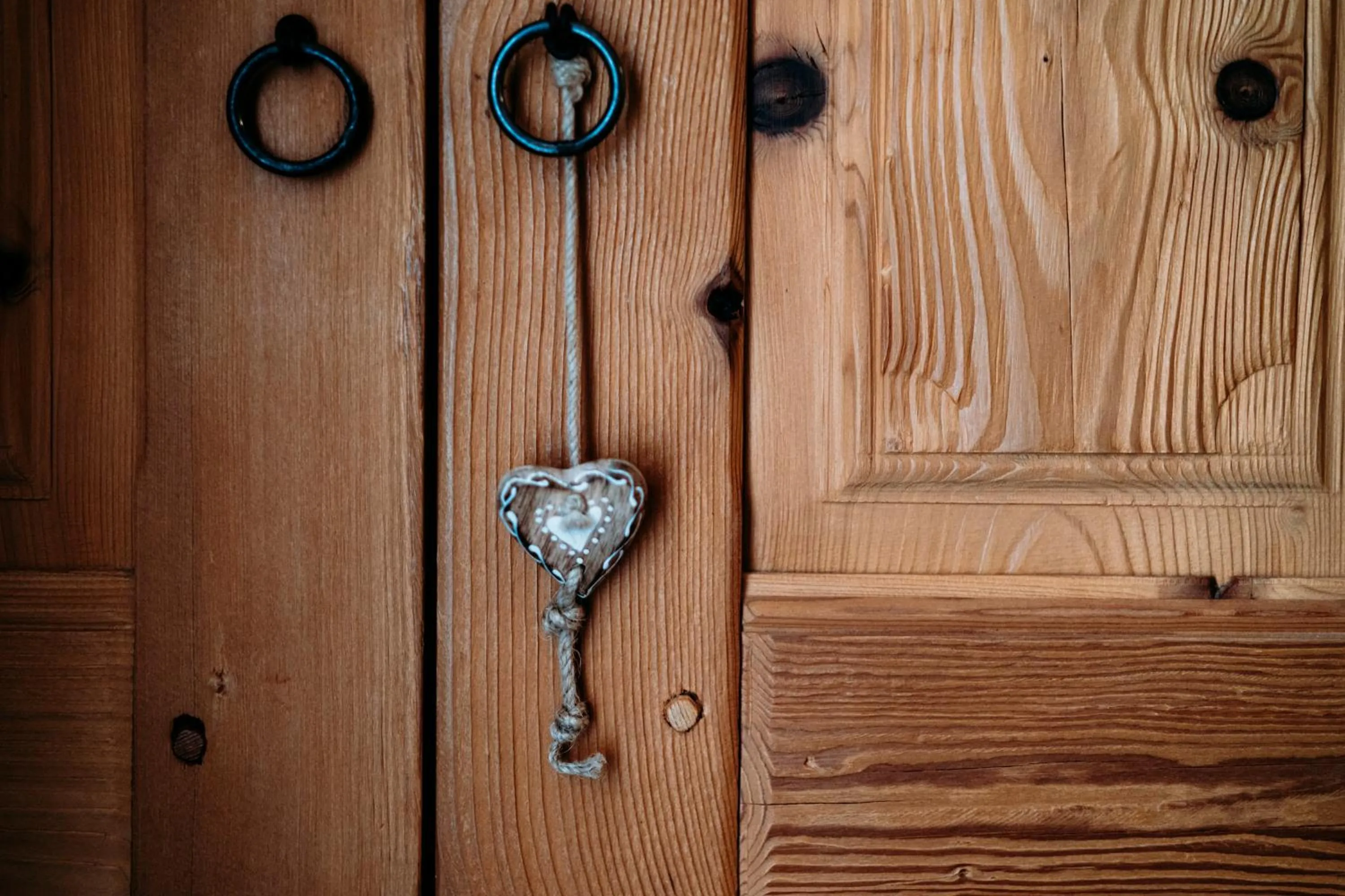 Decorative detail in Serendipity Hotel