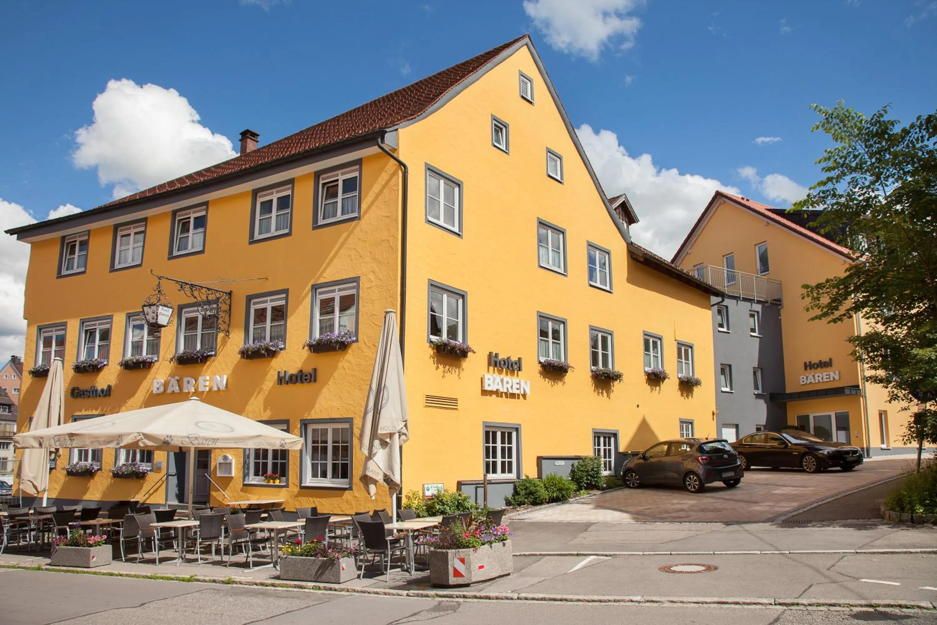 Property building in Hotel Restaurant Bären