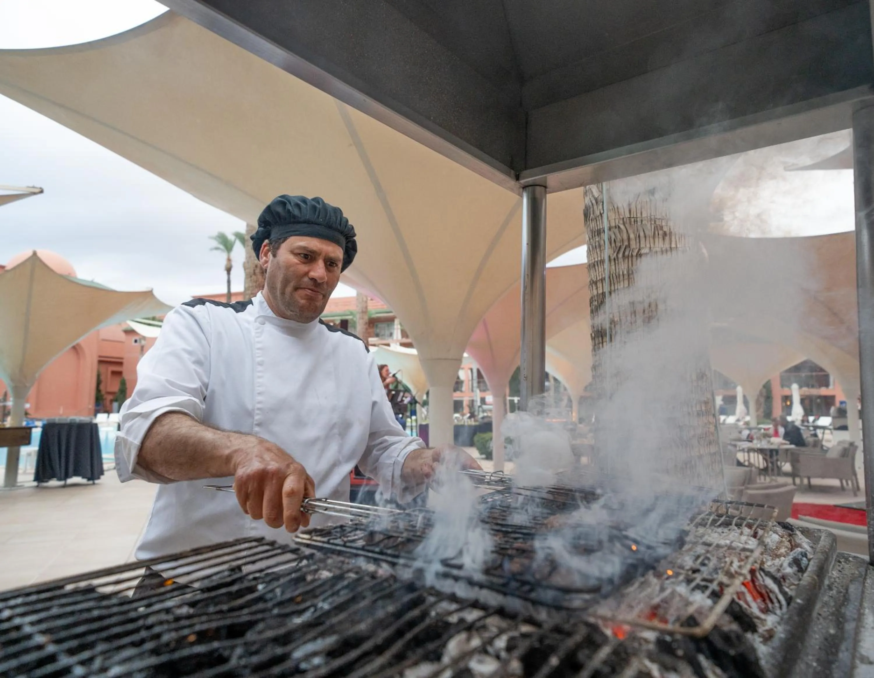 BBQ facilities in Savoy Le Grand Hotel Marrakech