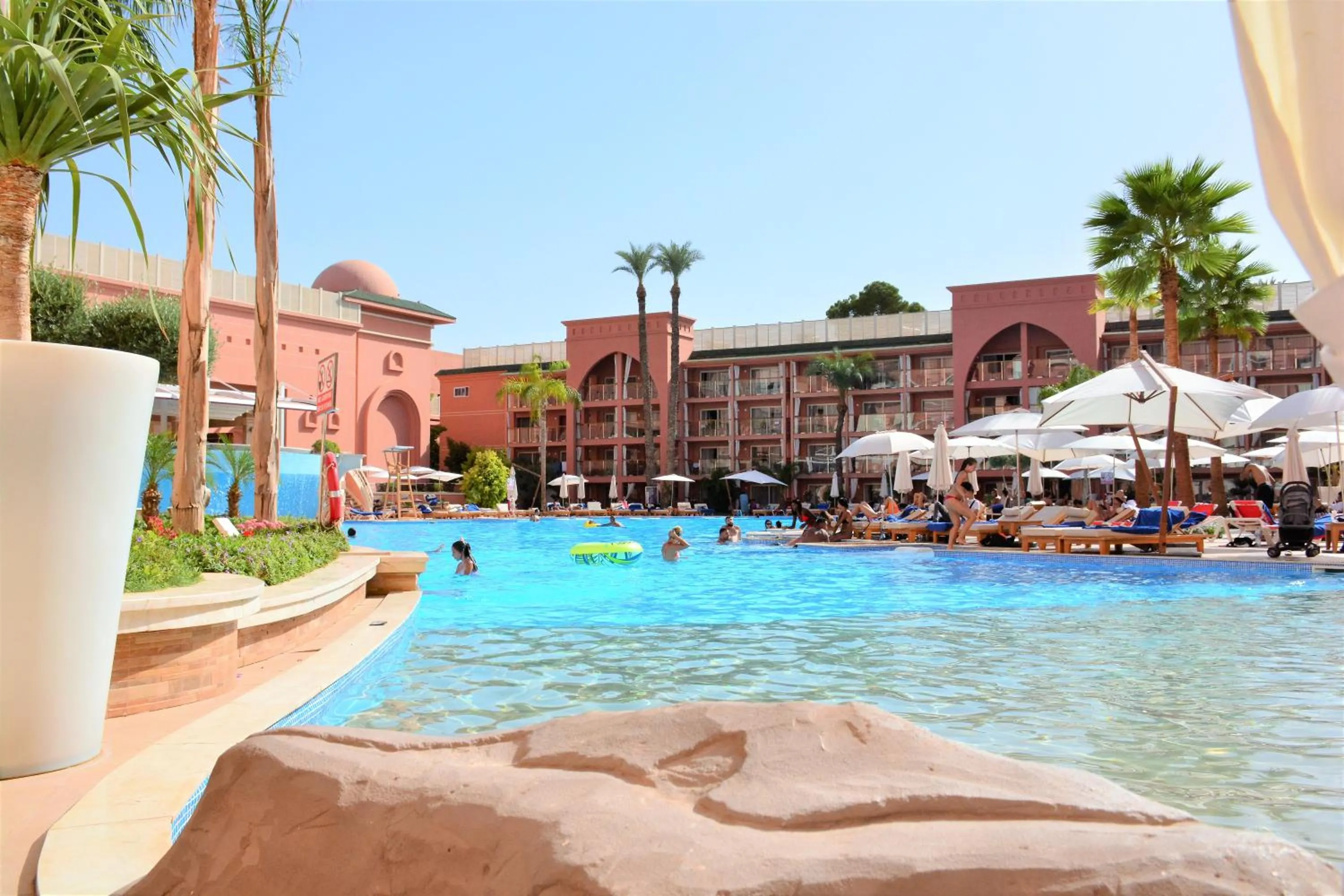 Swimming pool in Savoy Le Grand Hotel Marrakech