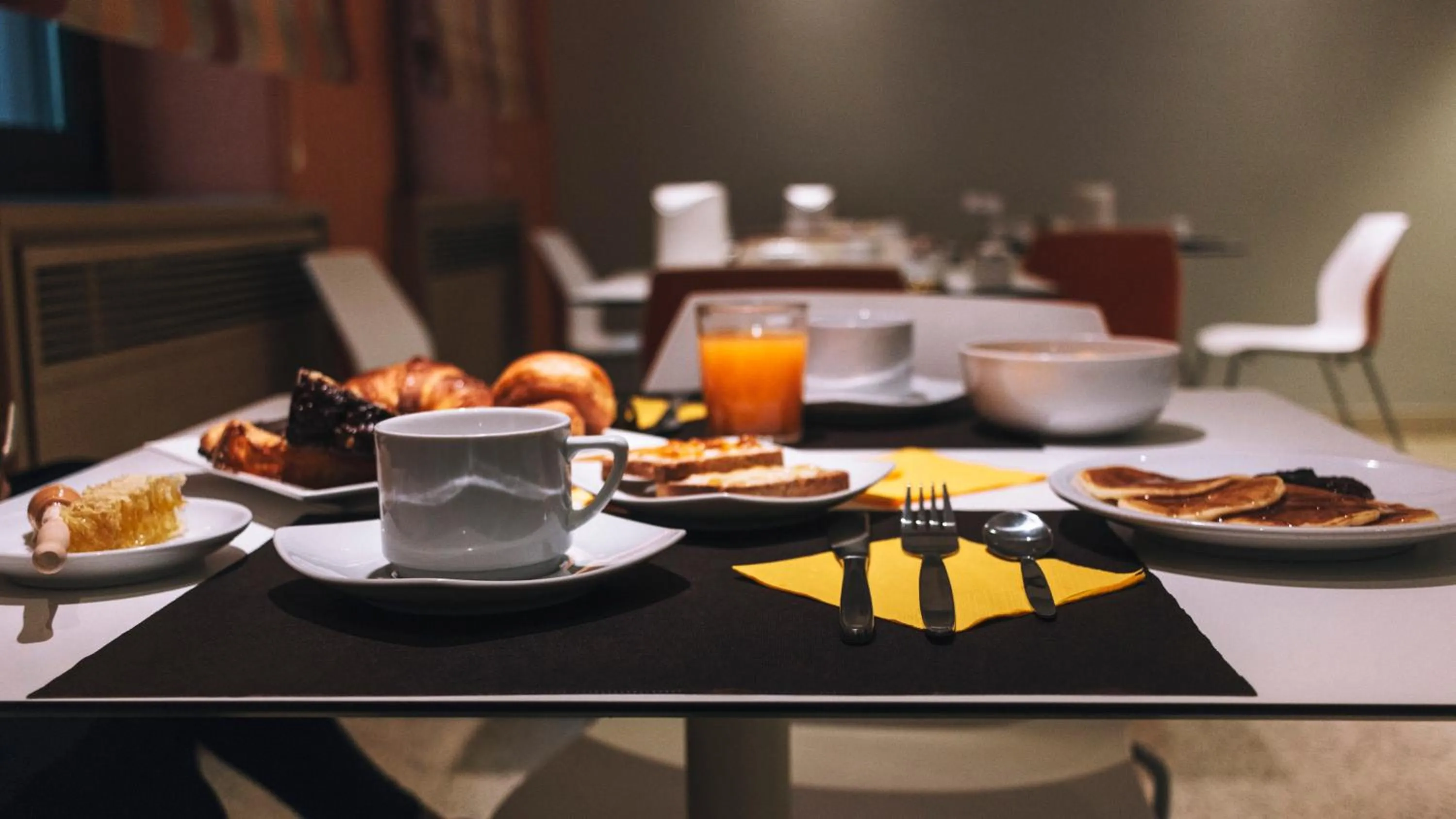 Food and drinks in Domus Helena