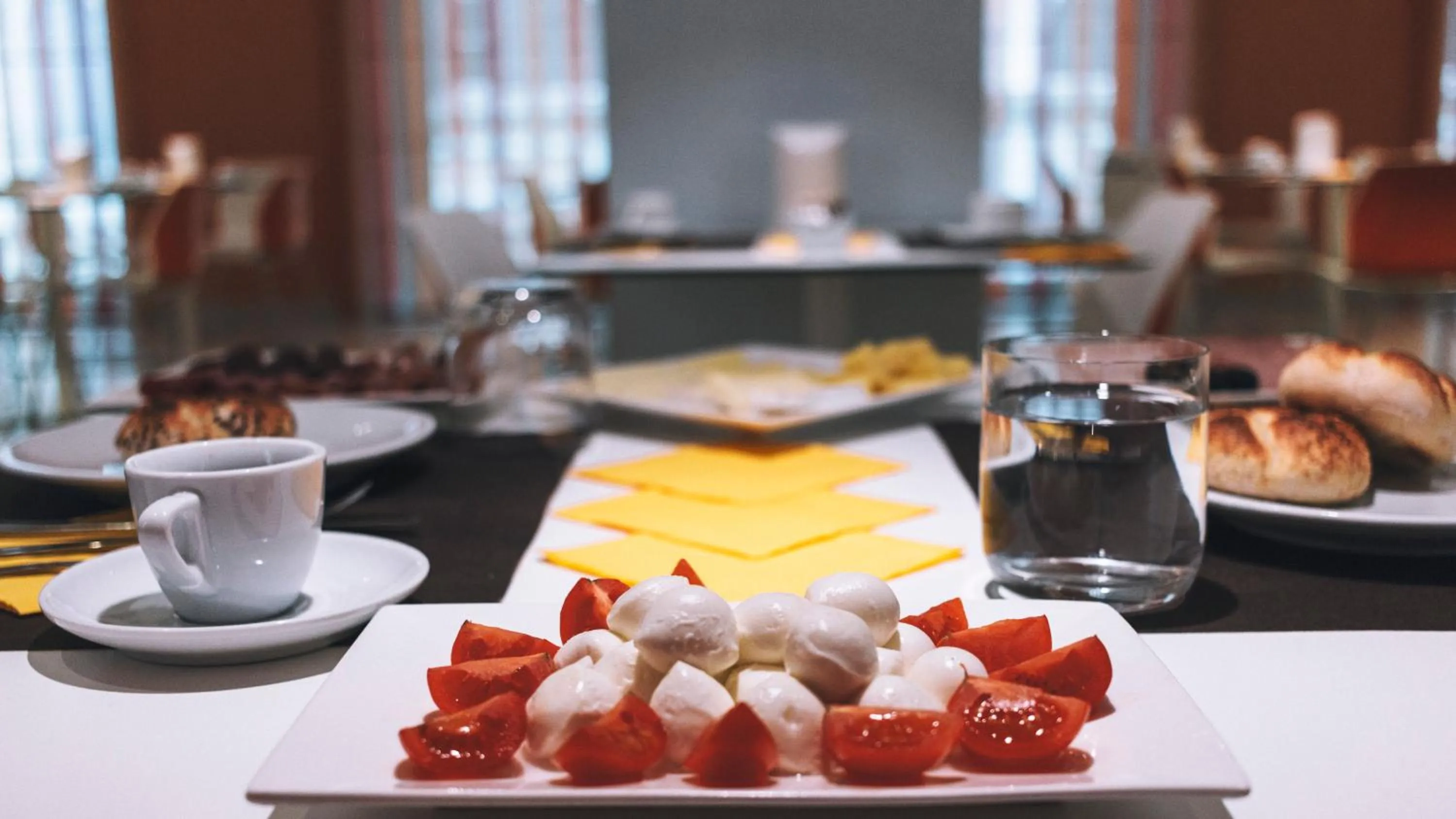 Food in Domus Helena