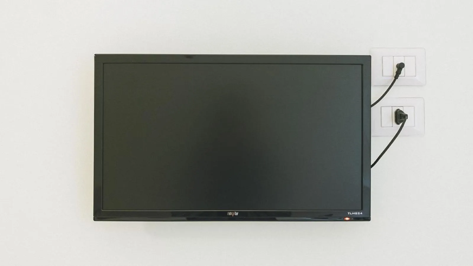 TV and multimedia in Domus Helena