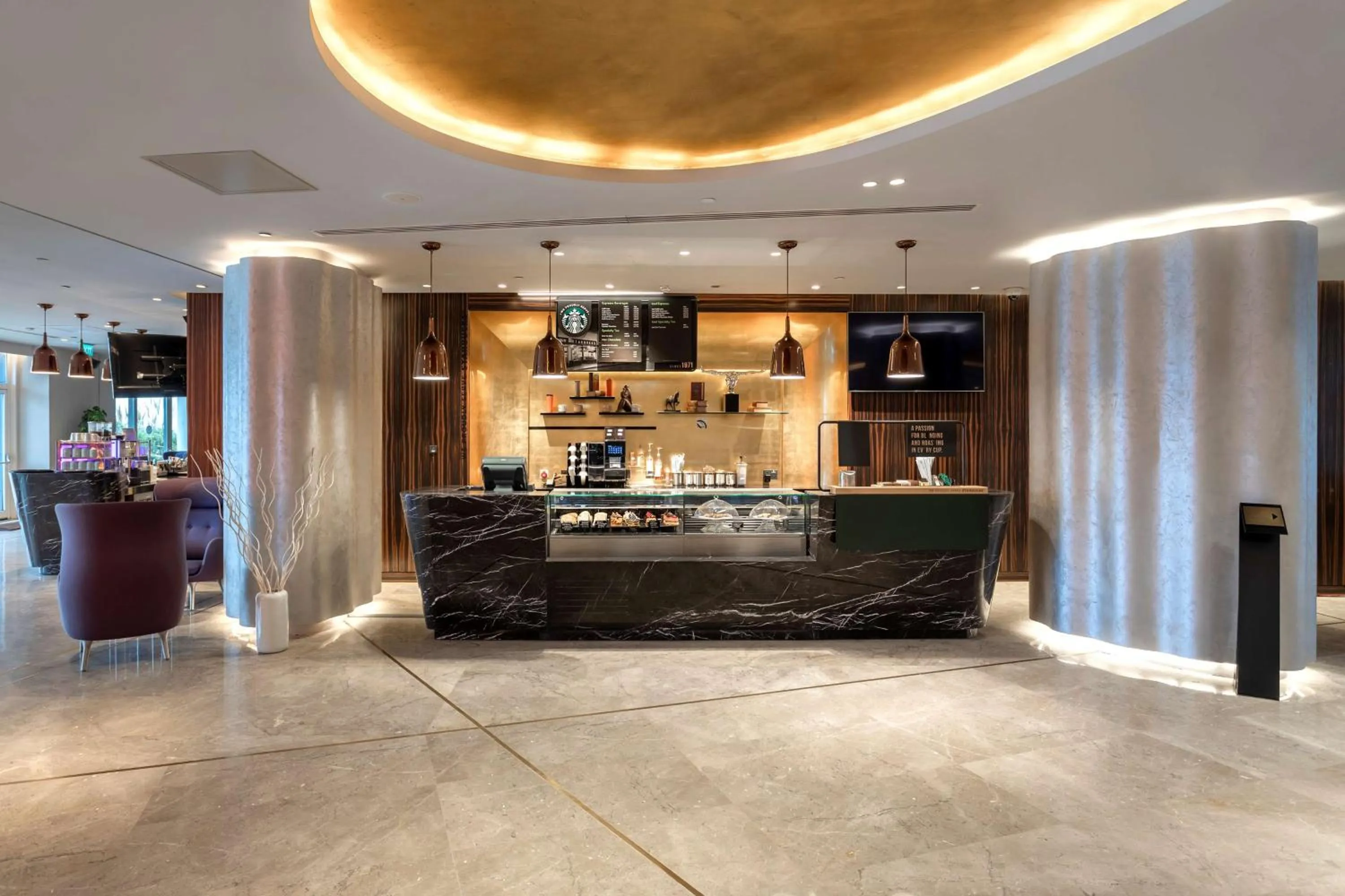 Lobby or reception in Radisson Blu Hotel Istanbul Ottomare