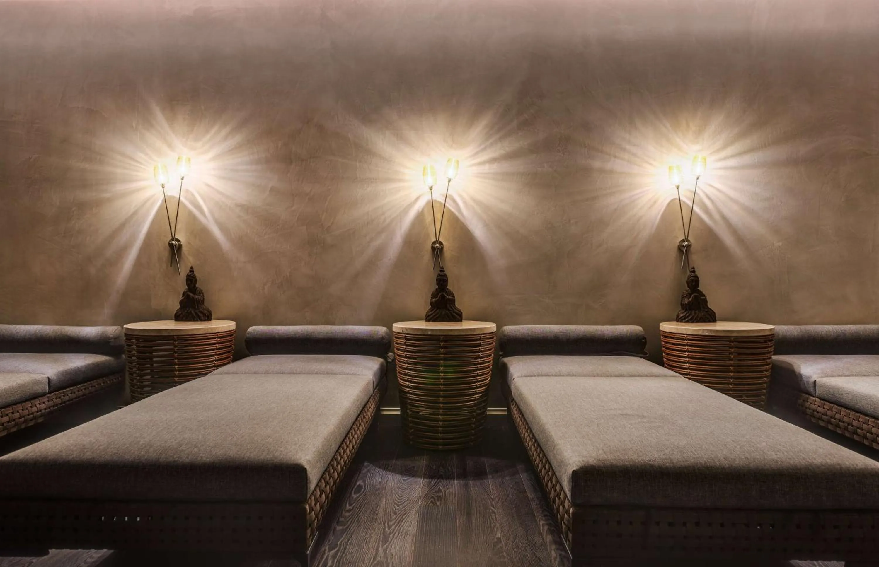 Spa and wellness centre/facilities, Bed in Radisson Blu Hotel Istanbul Ottomare