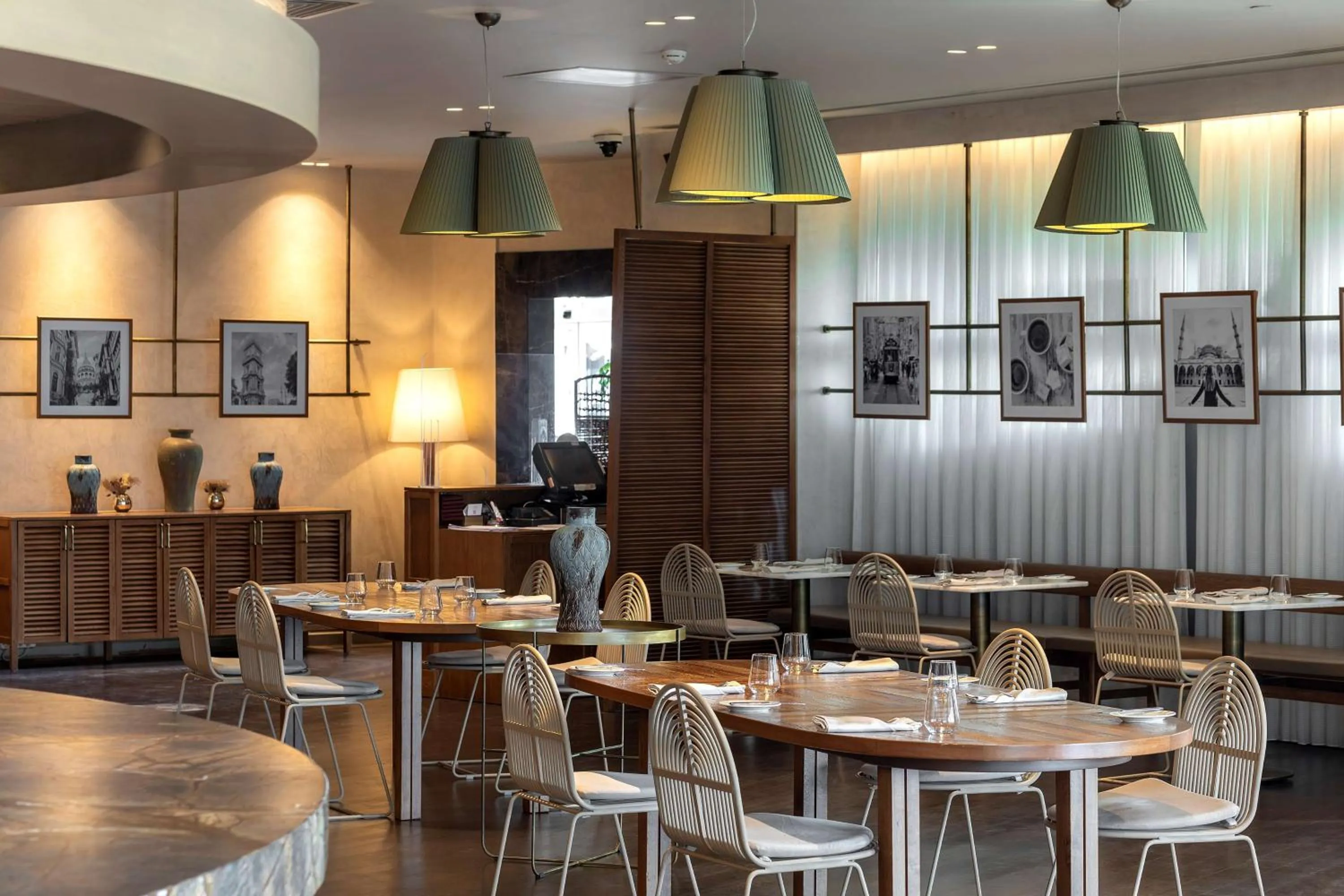 Patio in Radisson Blu Hotel Istanbul Ottomare