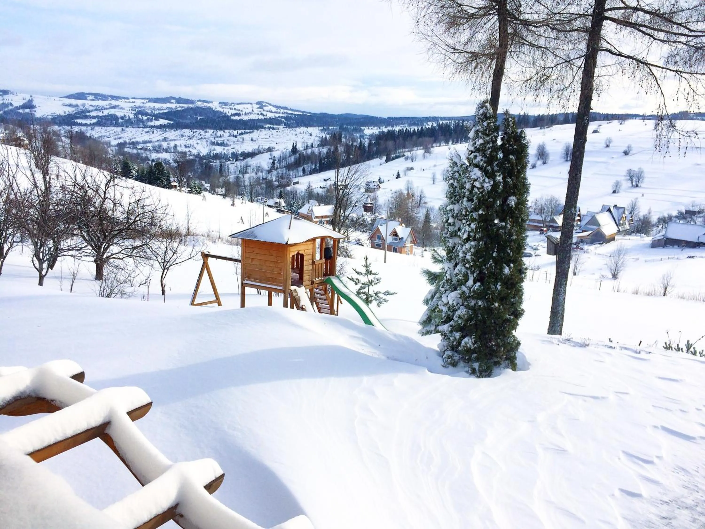 Winter in Siumno Izba B&B Brzegi