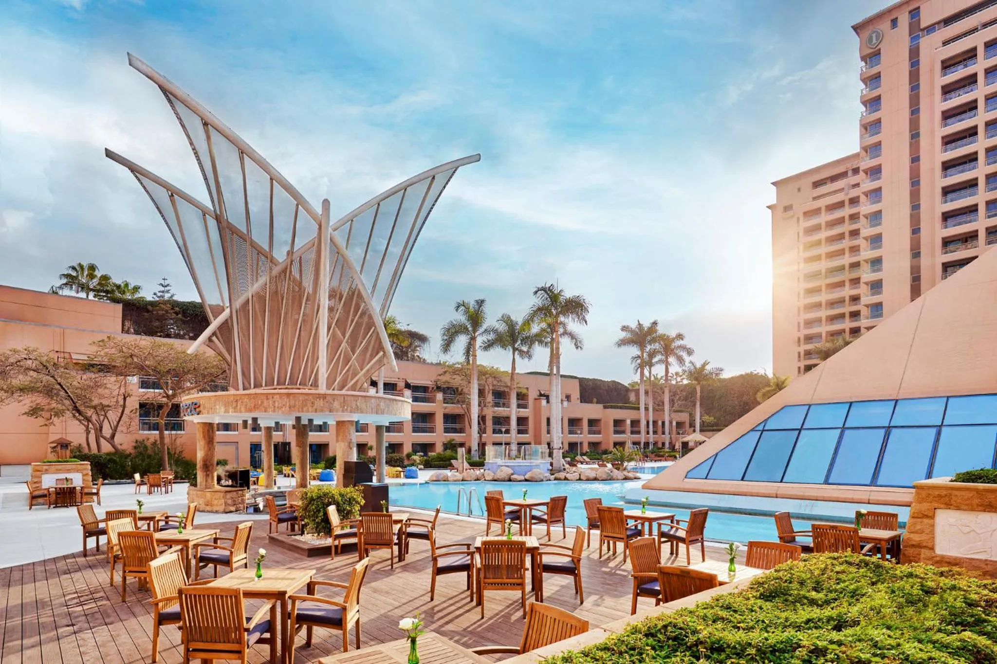 Lounge or bar in Intercontinental Cairo Citystars by IHG