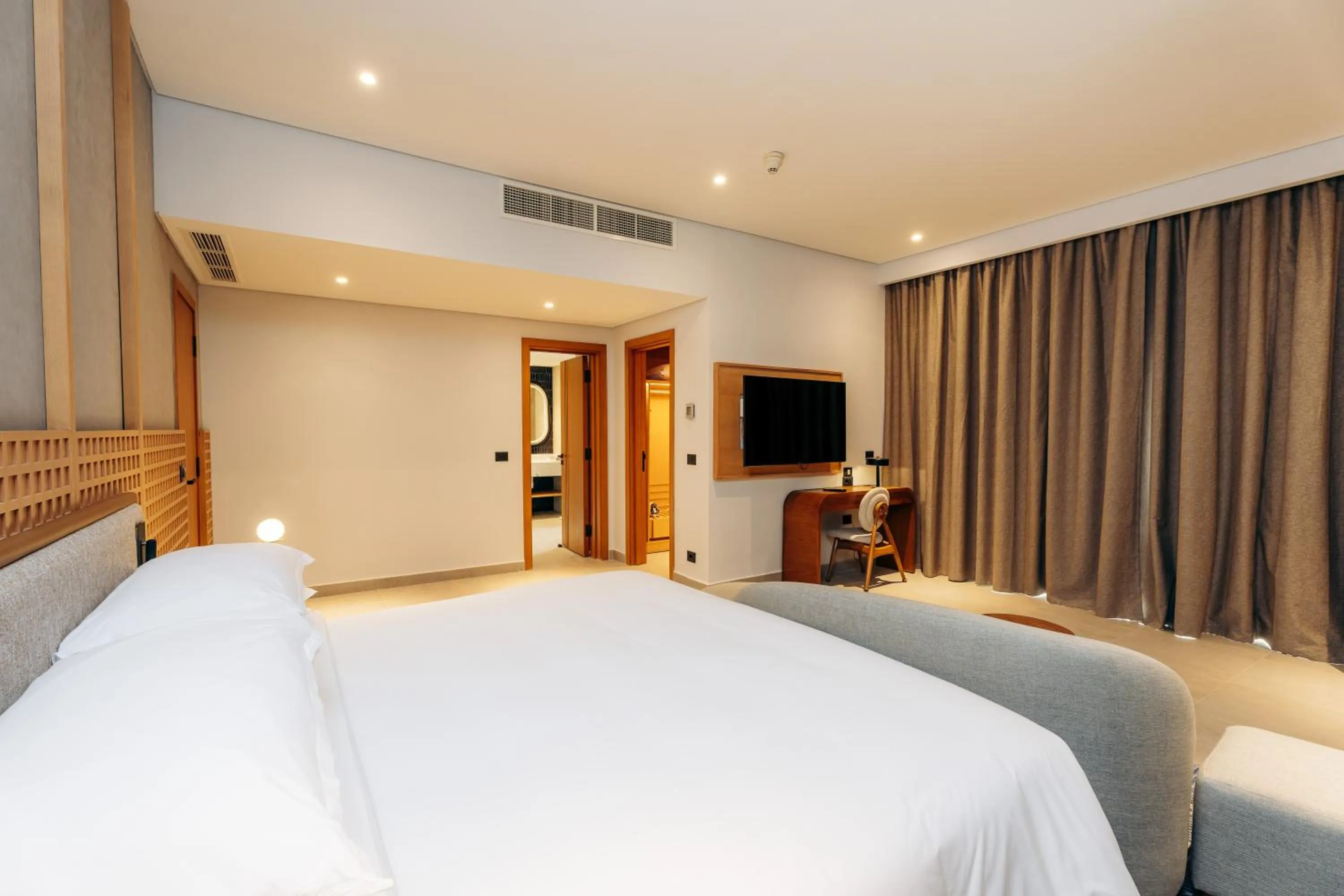 Bed in Sheraton Soma Bay Resort