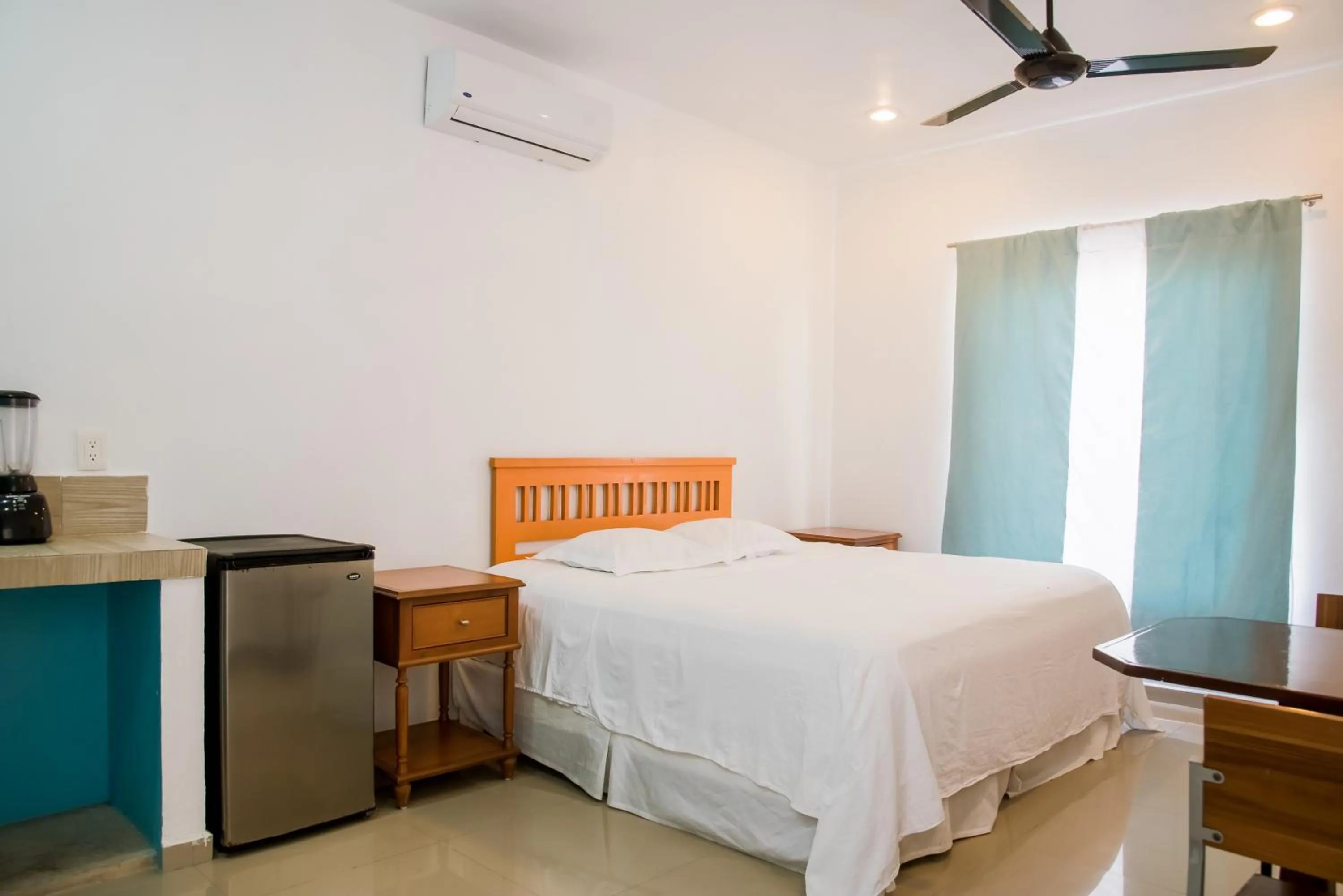 Bed in Villa Elena Isla Mujeres