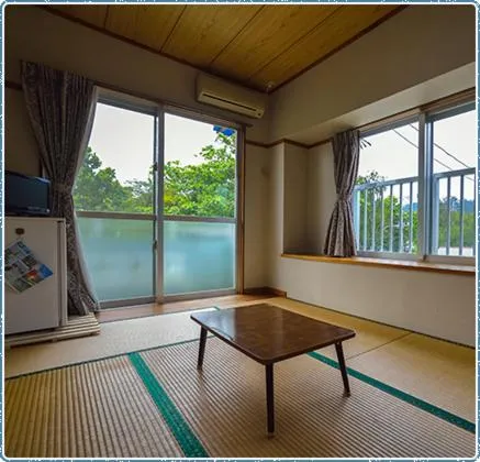 Photo of the whole room in Uminoie Painukaji