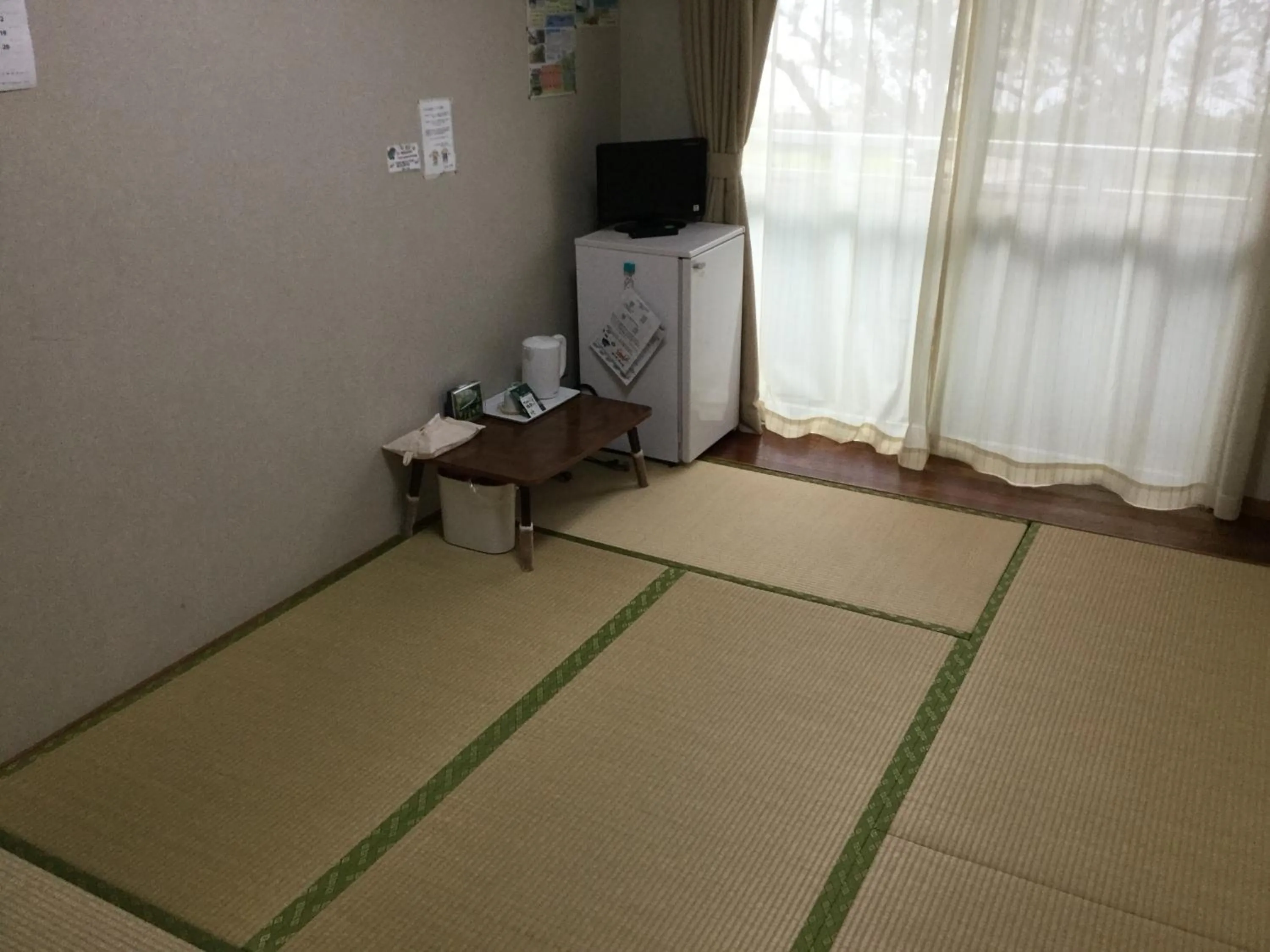 Photo of the whole room in Uminoie Painukaji