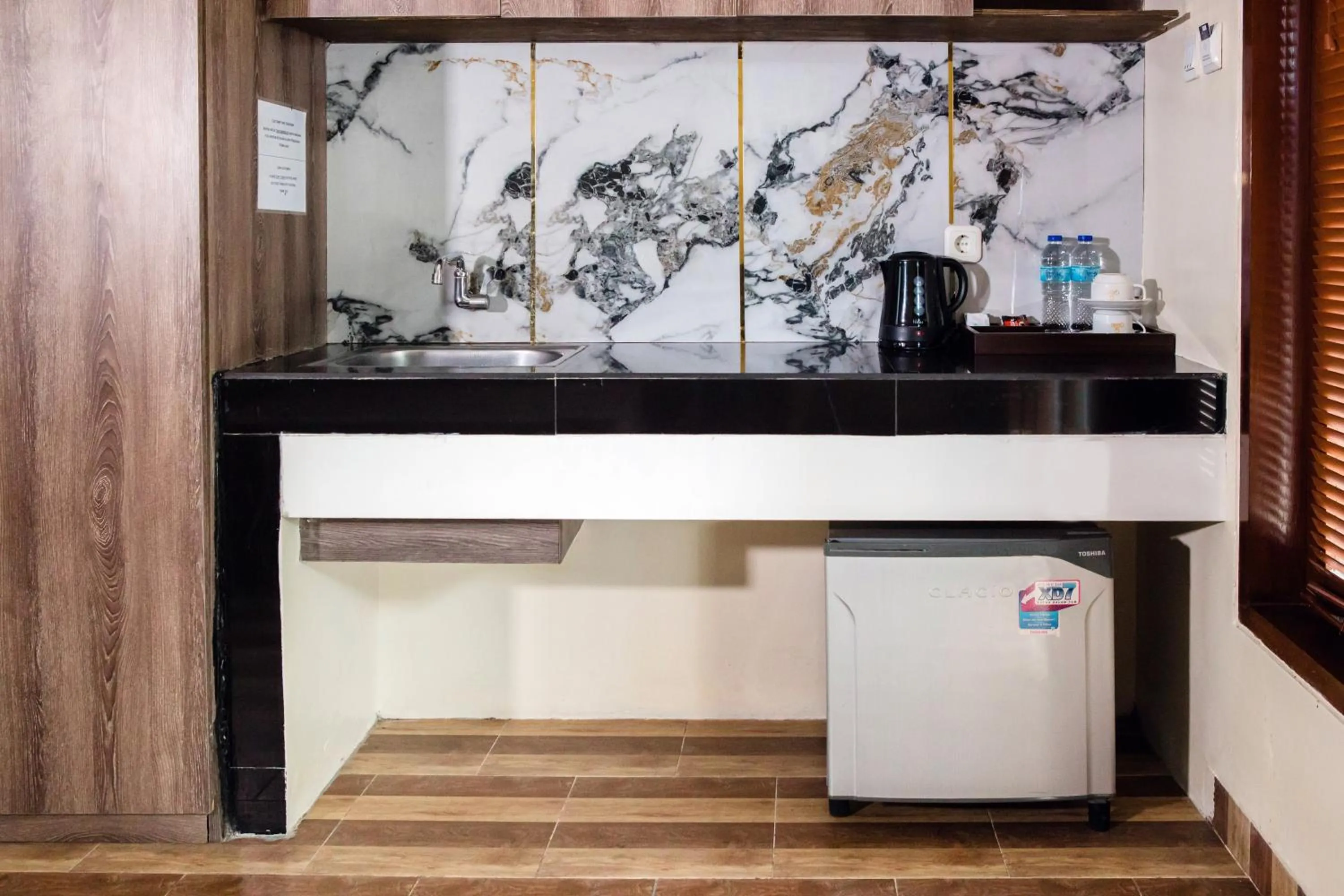 dishwasher in Grand Kesambi Resort and Villas Seminyak