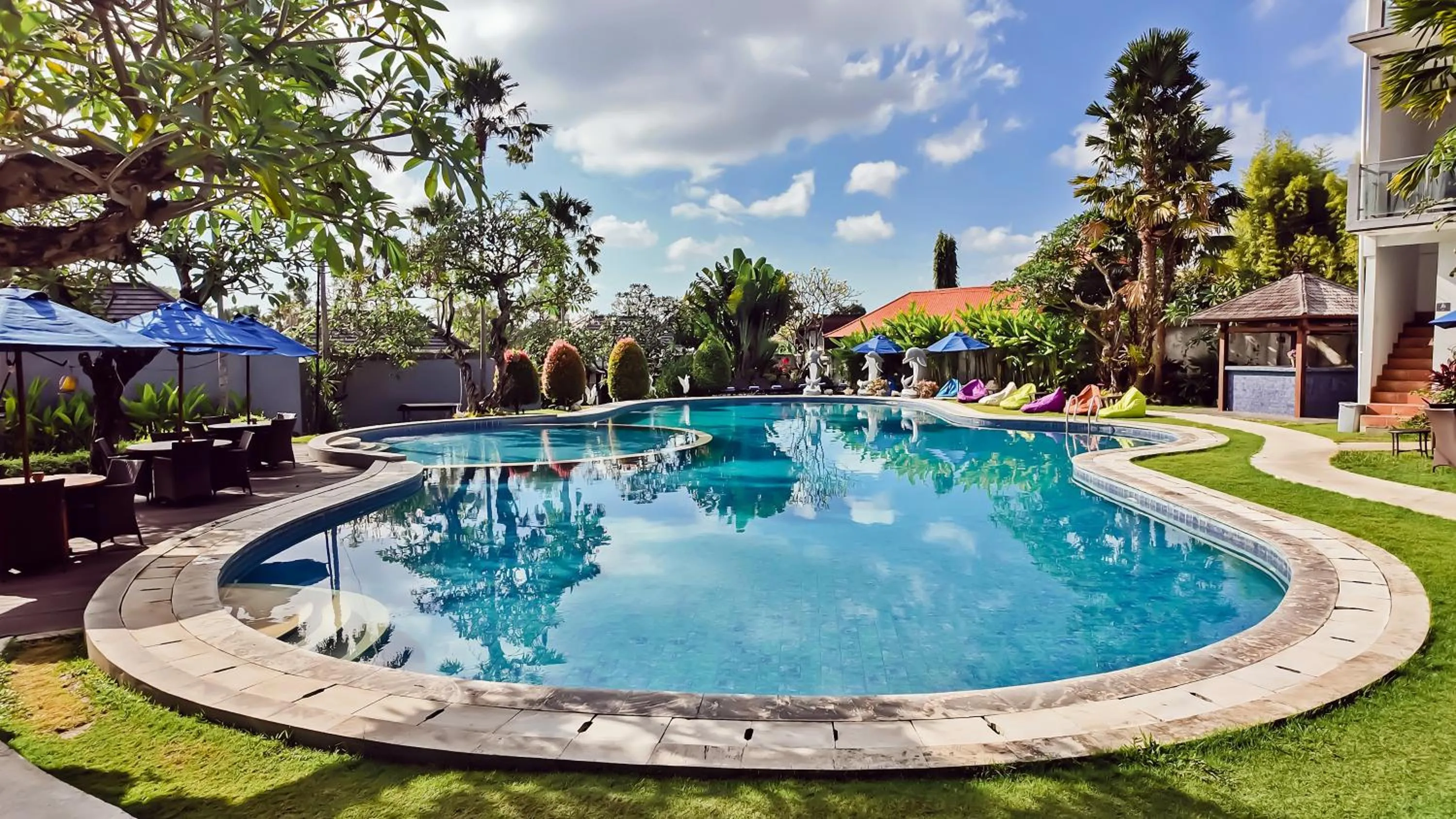 Swimming pool in Grand Kesambi Resort and Villas Seminyak