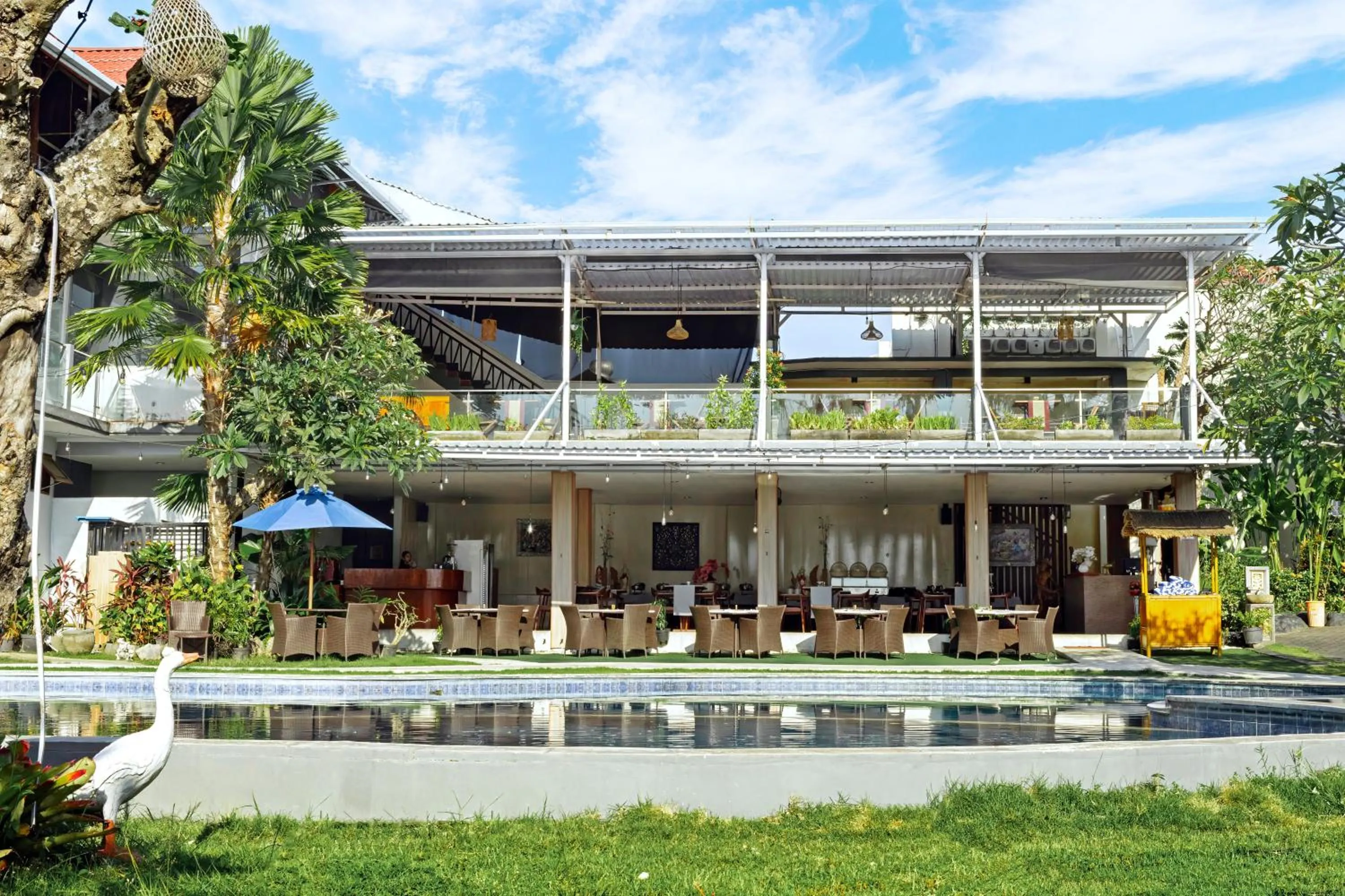 Restaurant/places to eat in Grand Kesambi Resort and Villas Seminyak