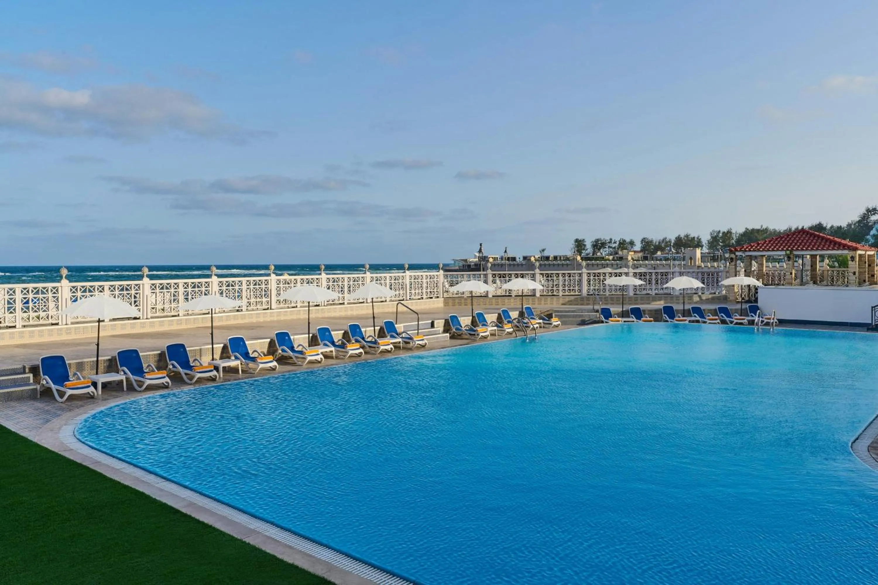 Swimming pool in Sheraton Montazah Hotel