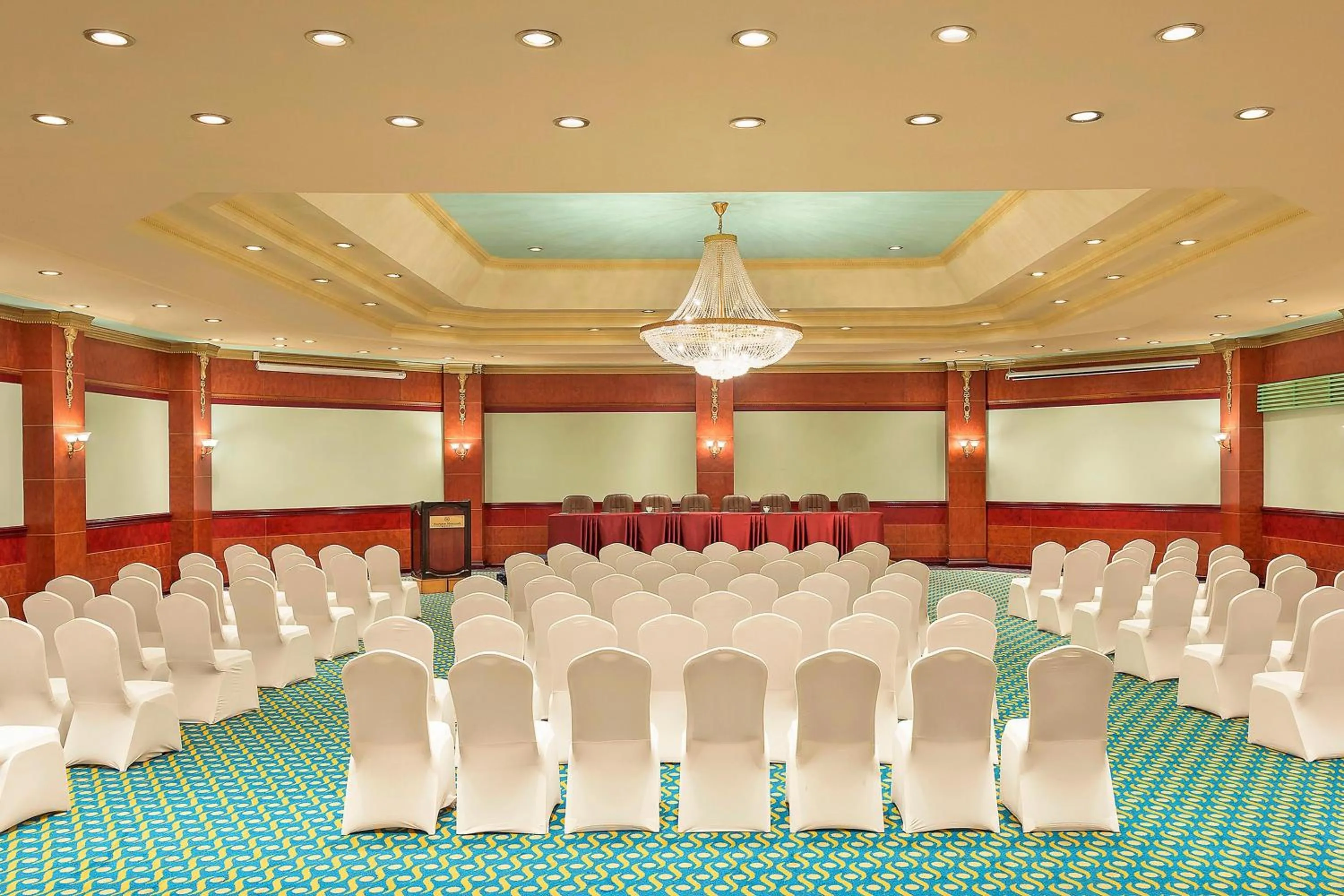 Entertainment in Sheraton Montazah Hotel