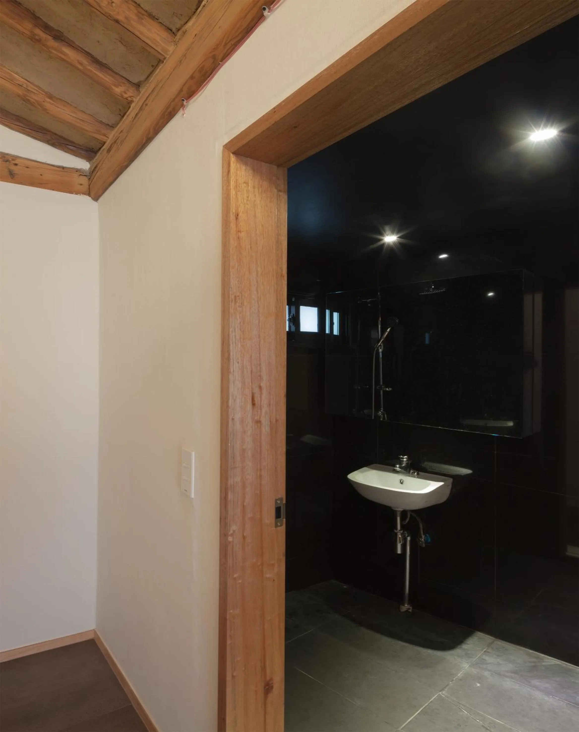 Bathroom in Side Hanok Residence