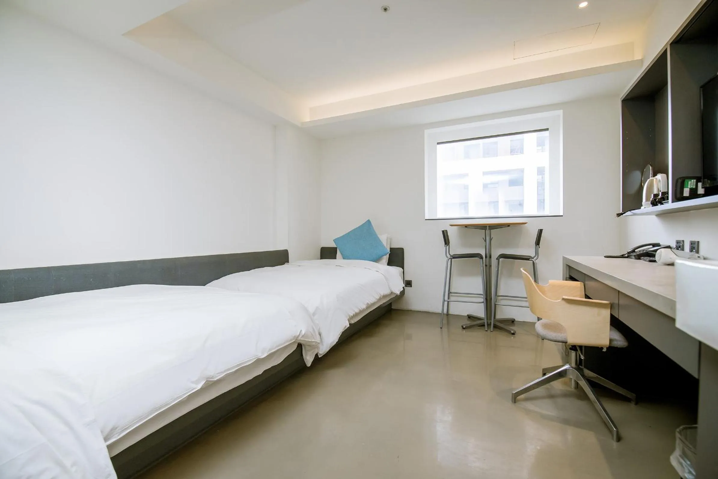 room service, Bed in CHECK inn Taichung Liming