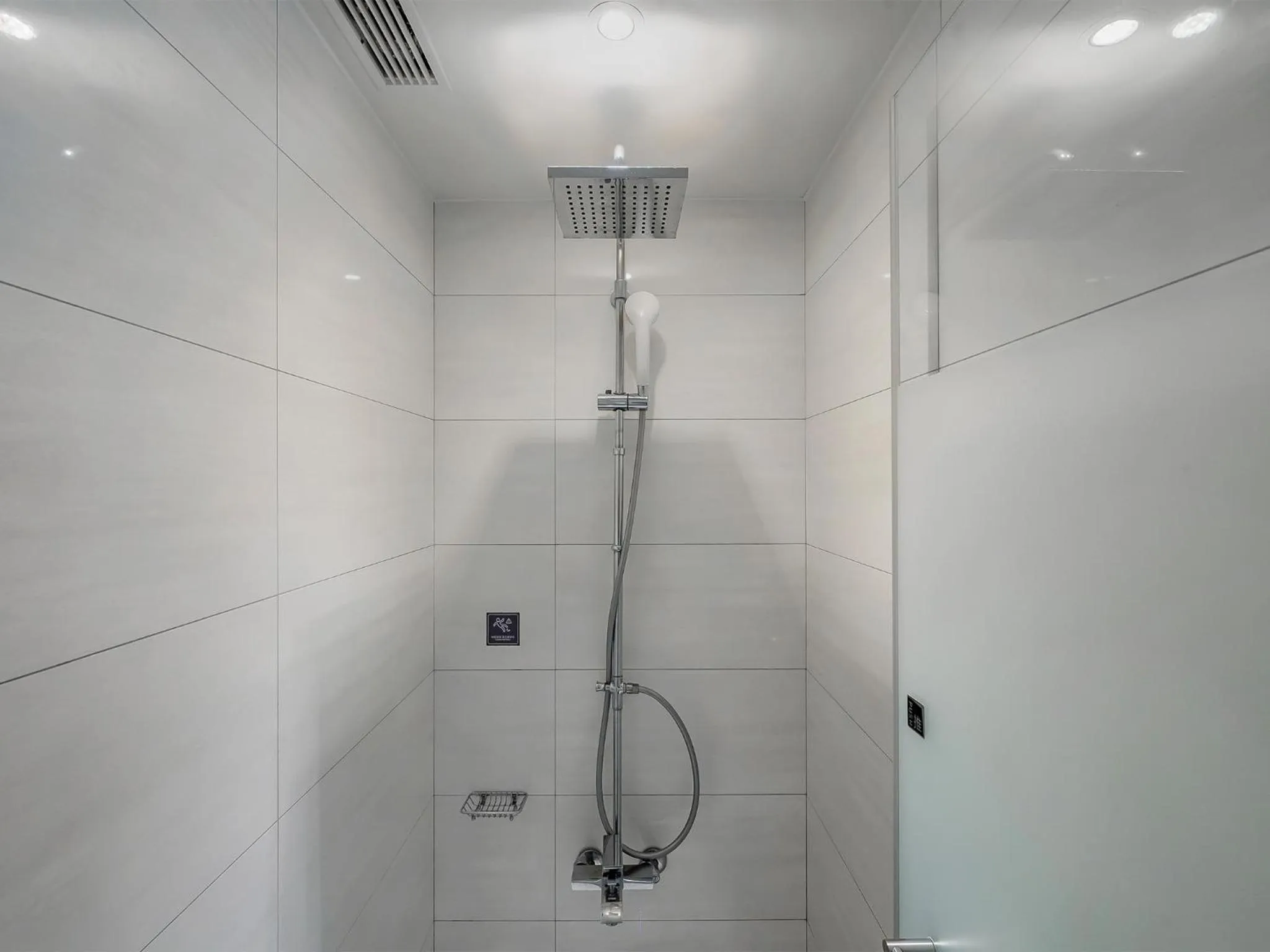 CHECK inn Taichung Liming