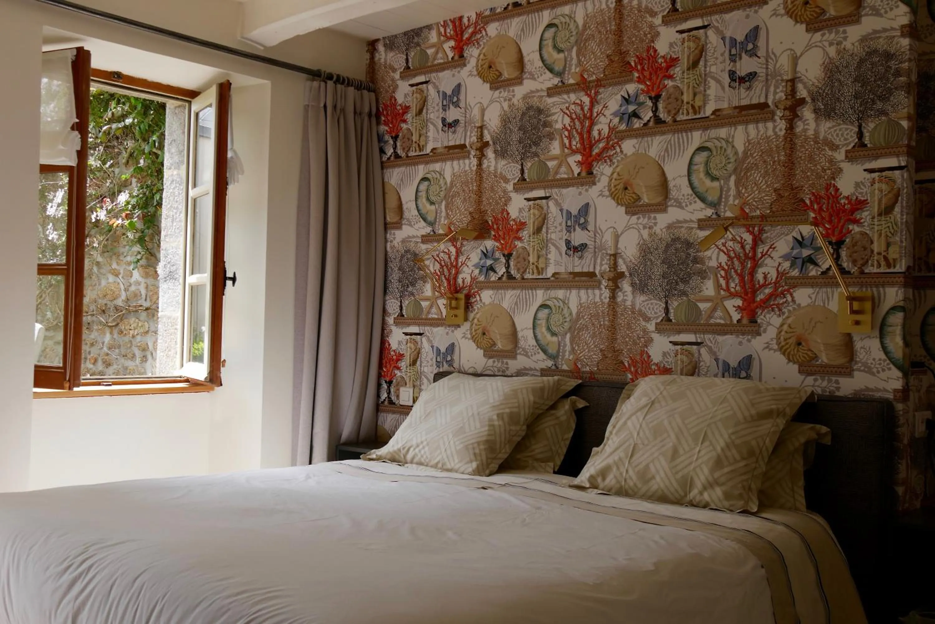 Bedroom in Le Berceul