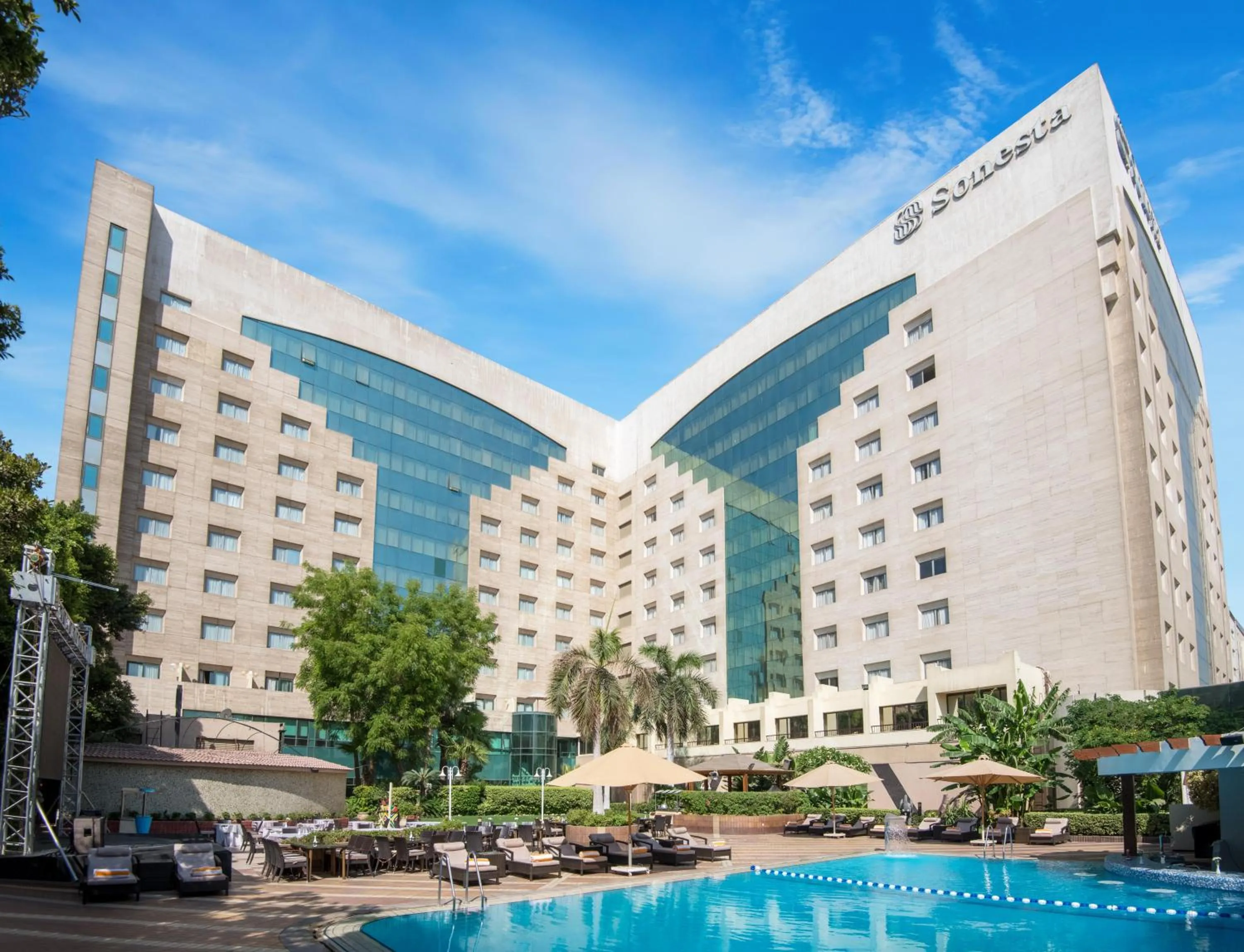 Property building in Sonesta Hotel Tower & Casino Cairo