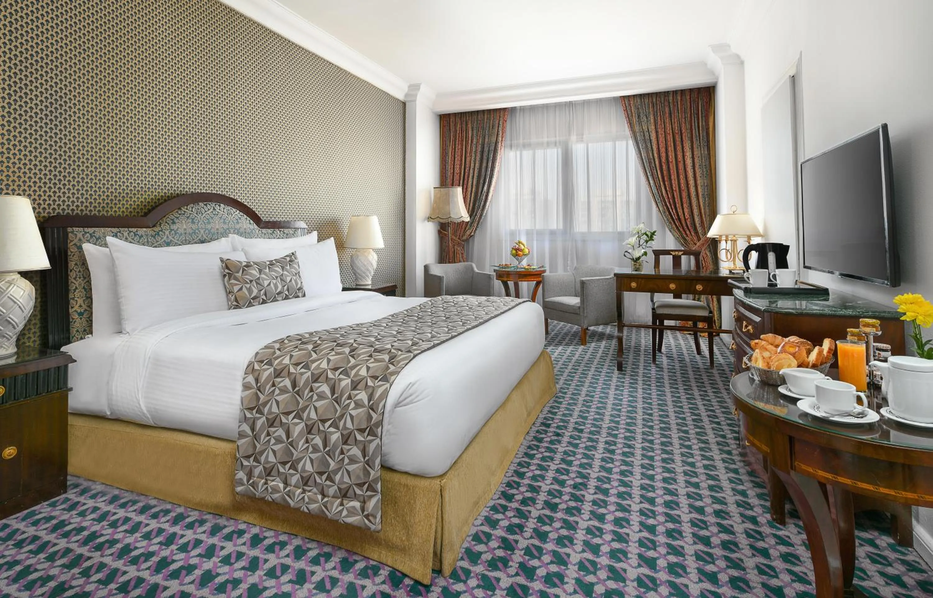 Bed in Sonesta Hotel Tower & Casino Cairo