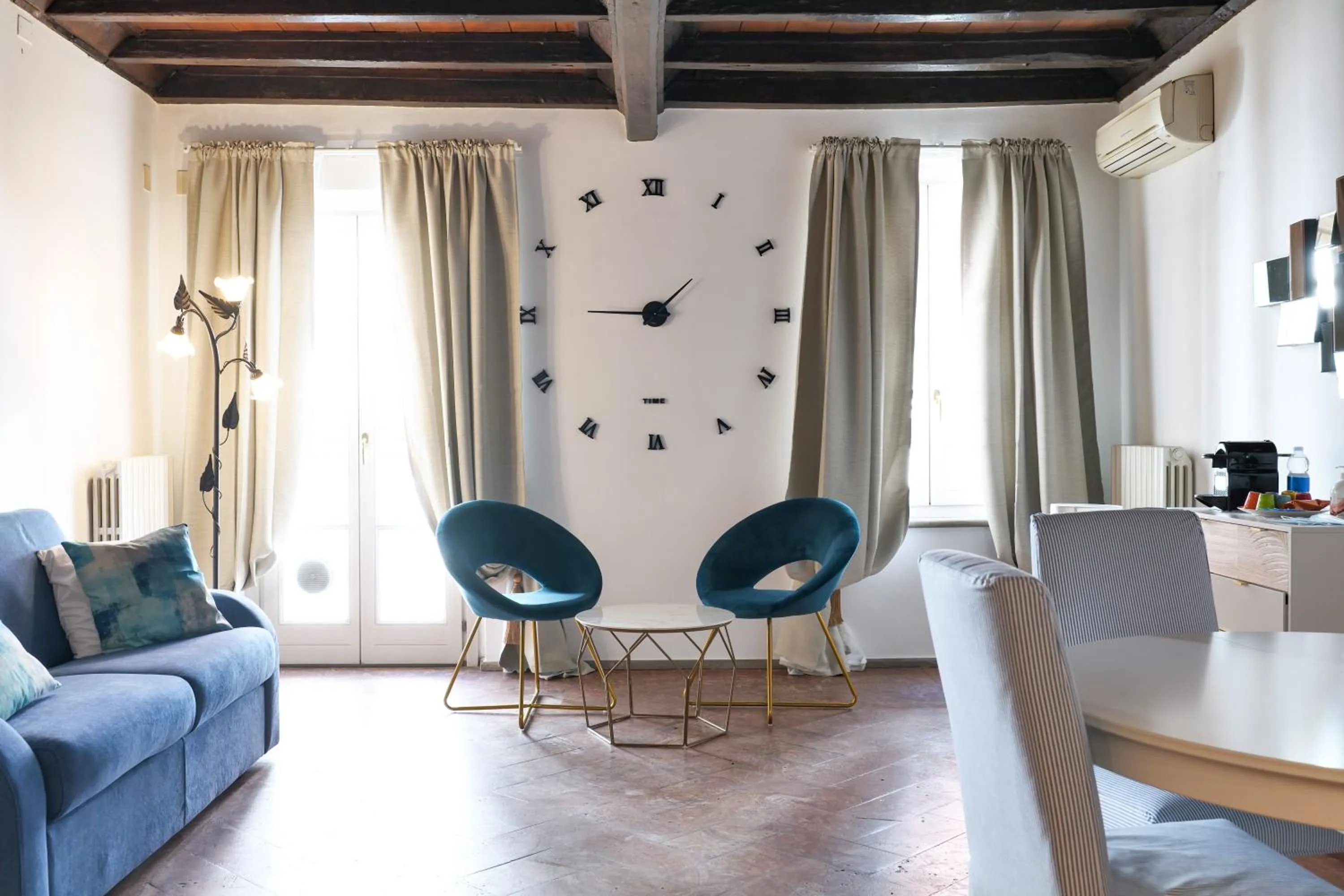 Living room in Mila Apartments Magenta