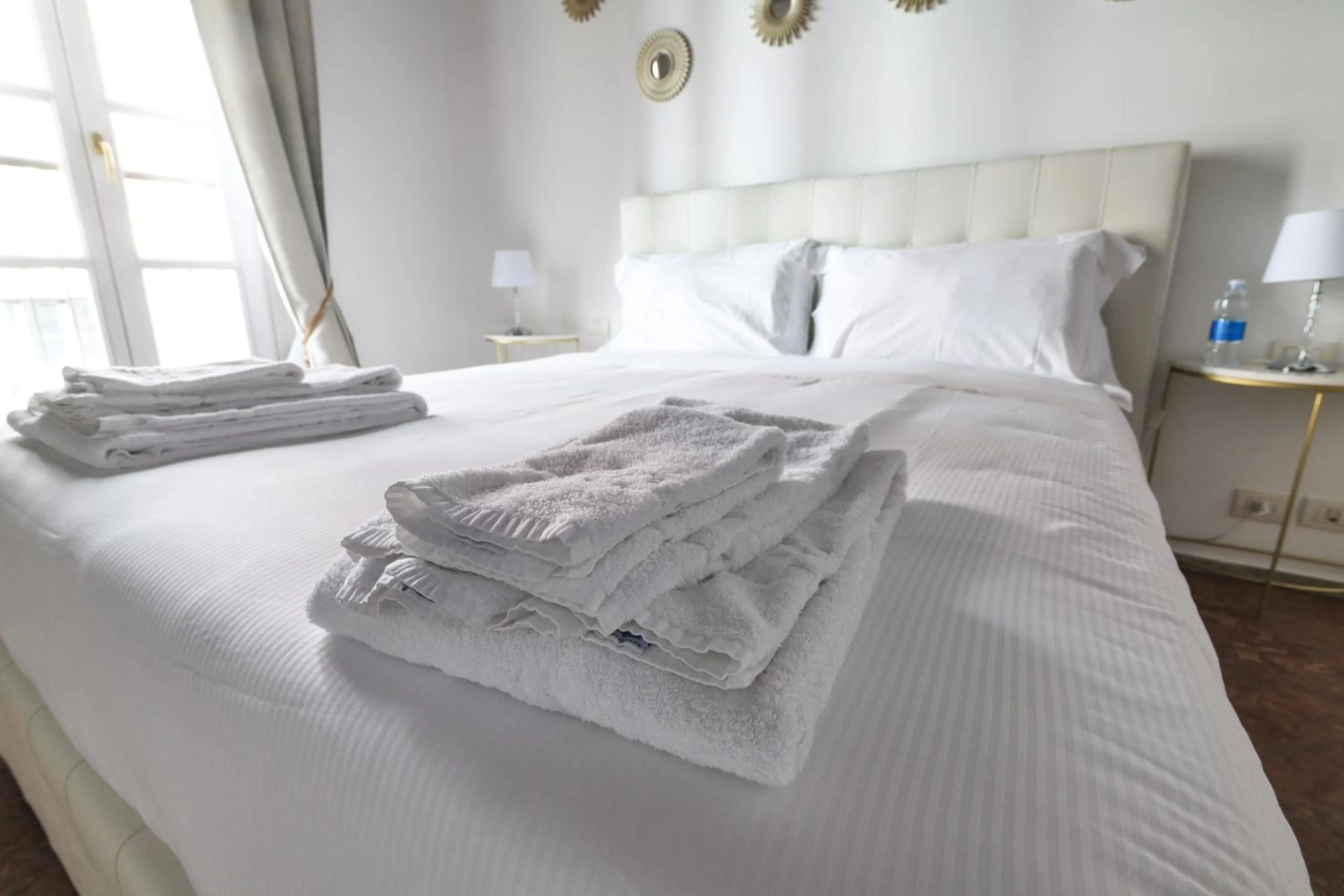 towels, Bed in Mila Apartments Magenta