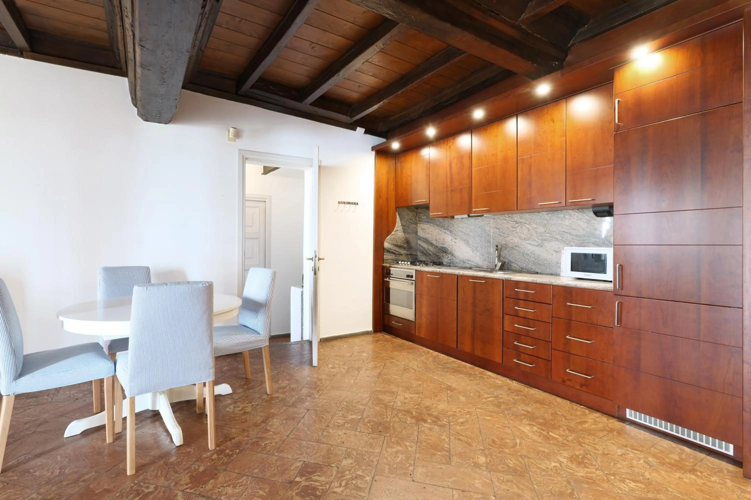 Kitchen or kitchenette in Mila Apartments Magenta