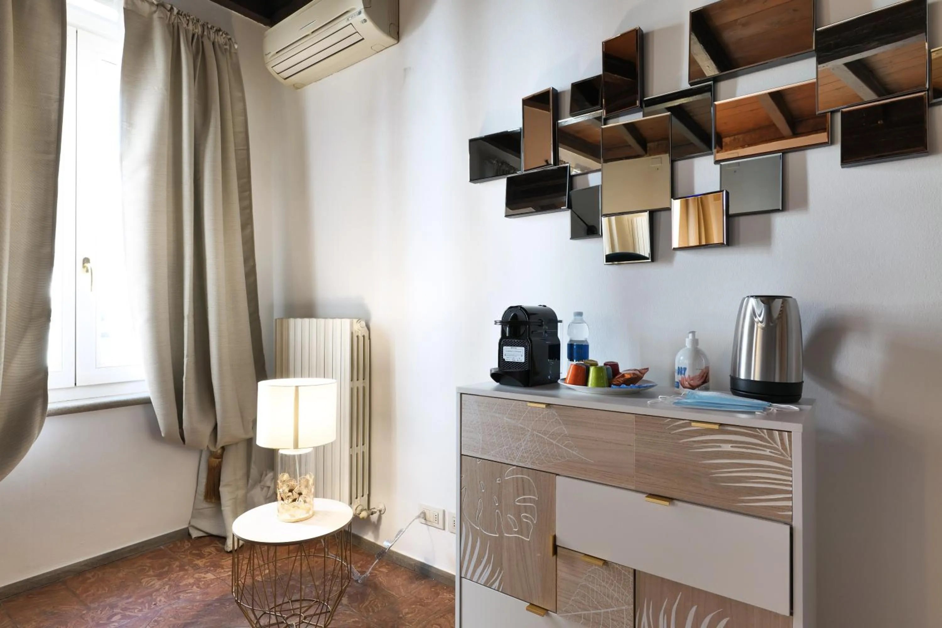 Coffee/tea facilities in Mila Apartments Magenta