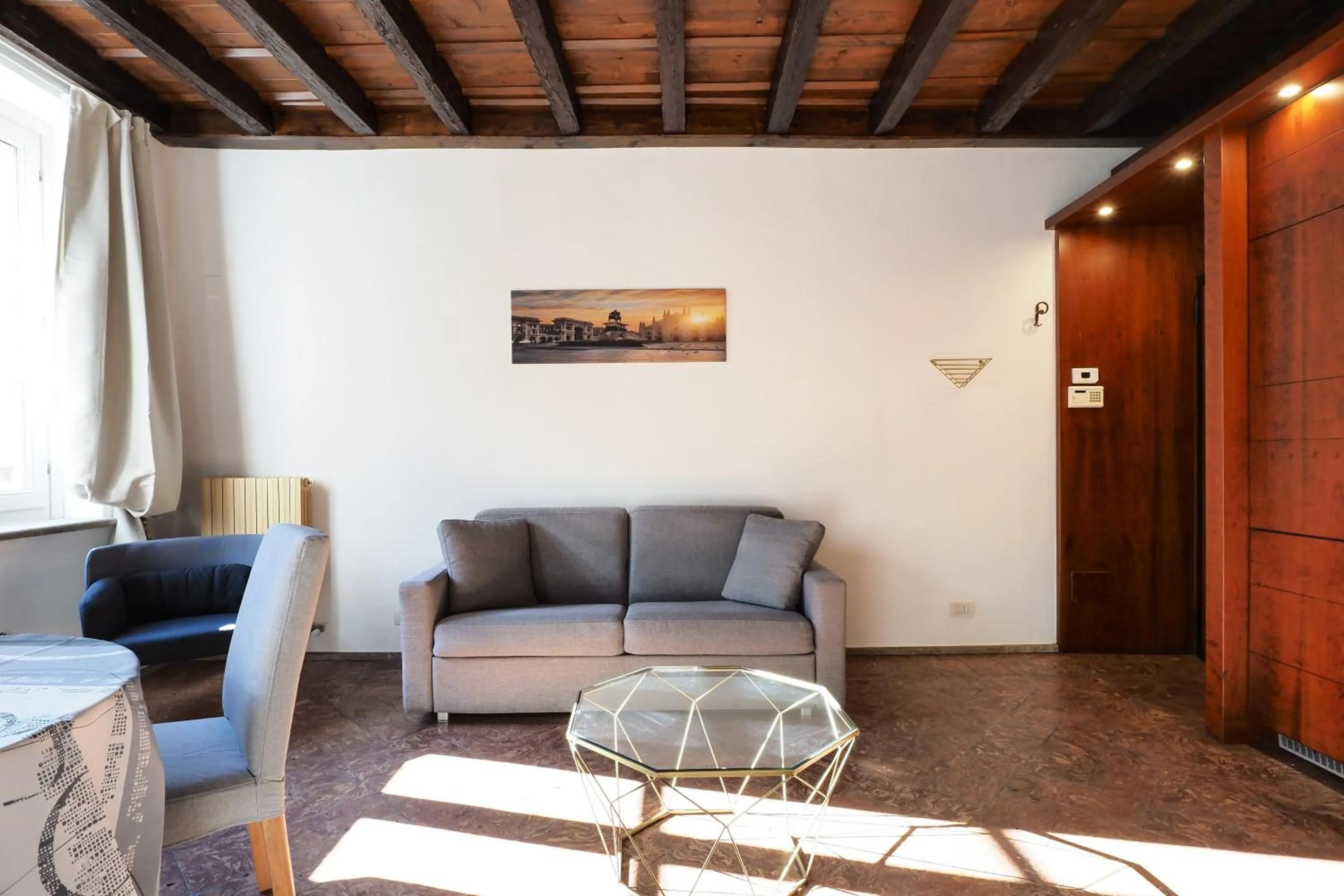 Seating area in Mila Apartments Magenta