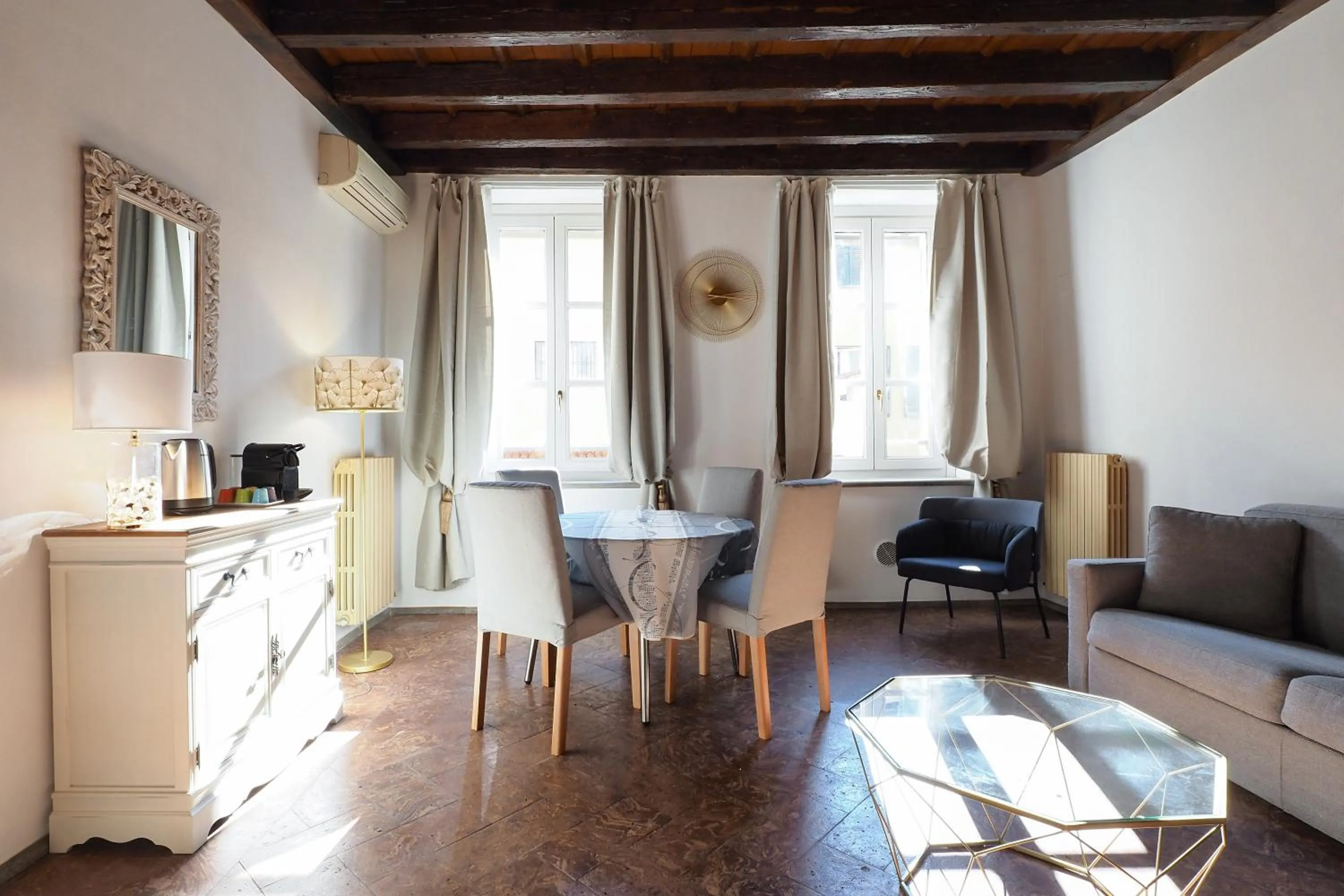 Living room in Mila Apartments Magenta