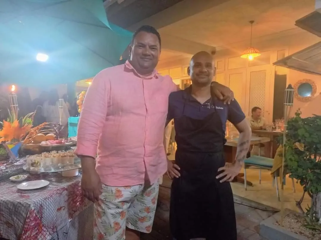 Restaurant/places to eat in Explora Prestige